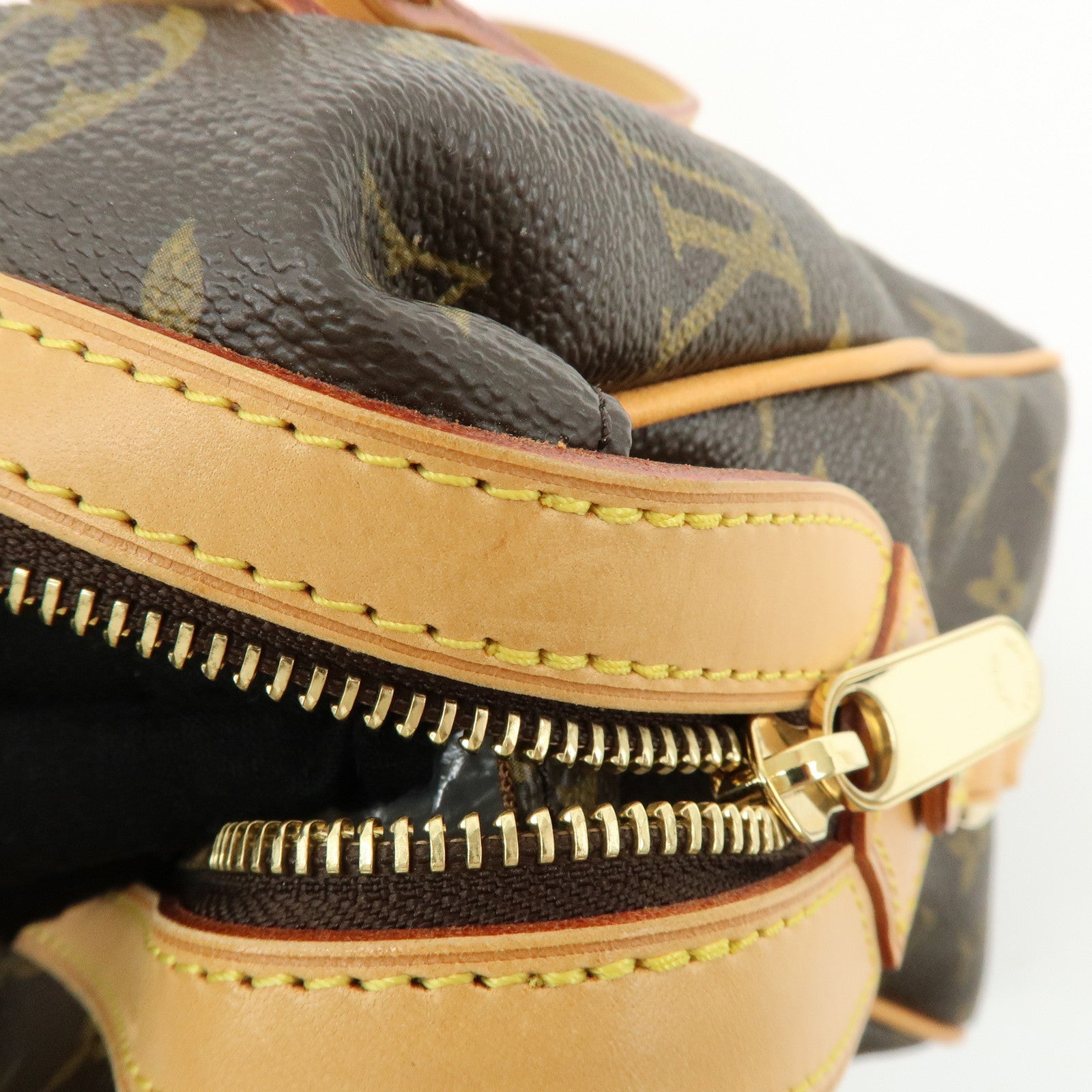 Louis Vuitton Monogram Stresa PM Shoulder Bag M51186