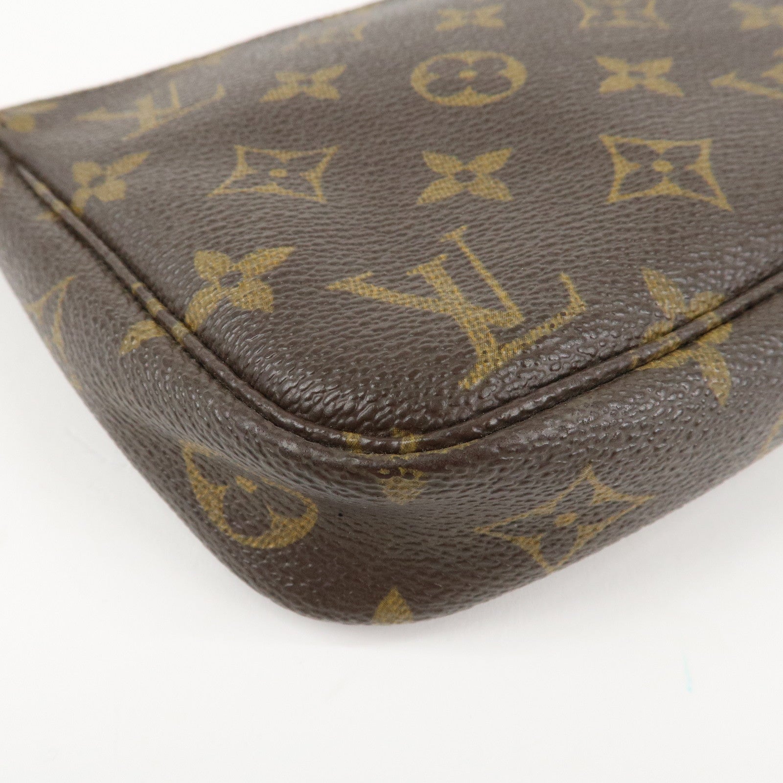 Louis Vuitton Monogram Pochette Accessoires Hand Bag Brown M51980 Used
