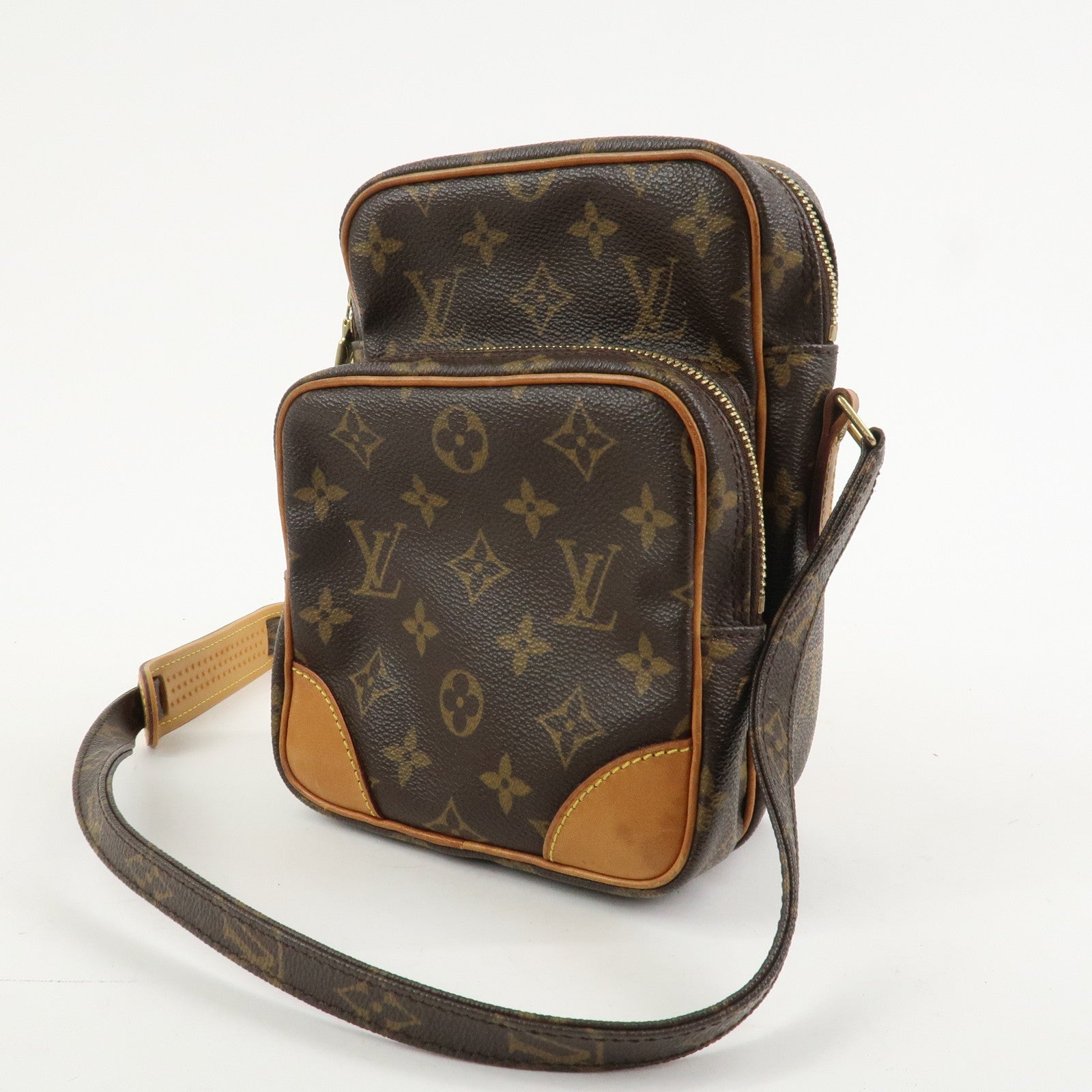 Louis Vuitton Monogram Amazone Shoulder Bag Crossbody Bag M45236