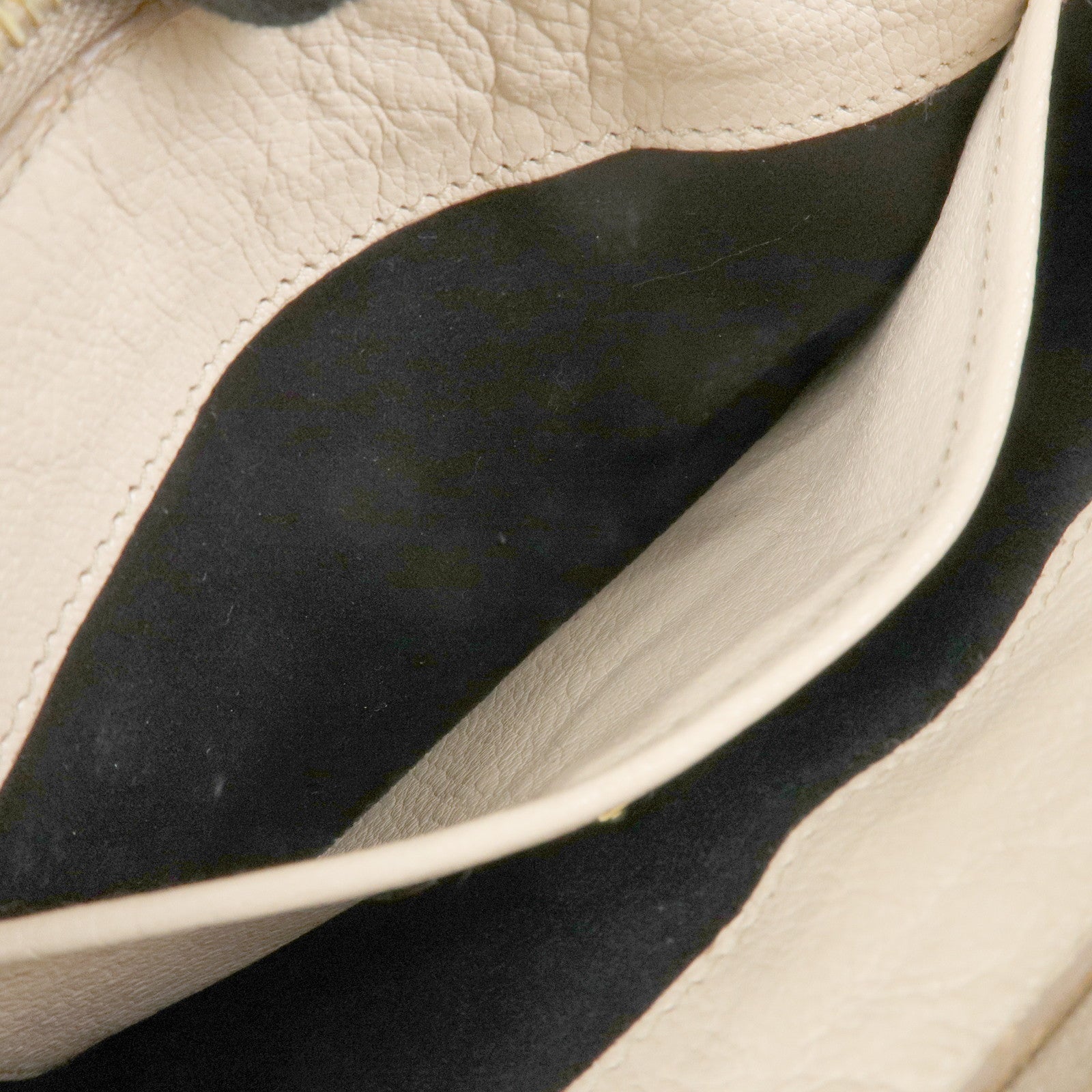 MIU MIU MADRAS Leather Shoulder Bag Crossbody Bag Beige RP0369