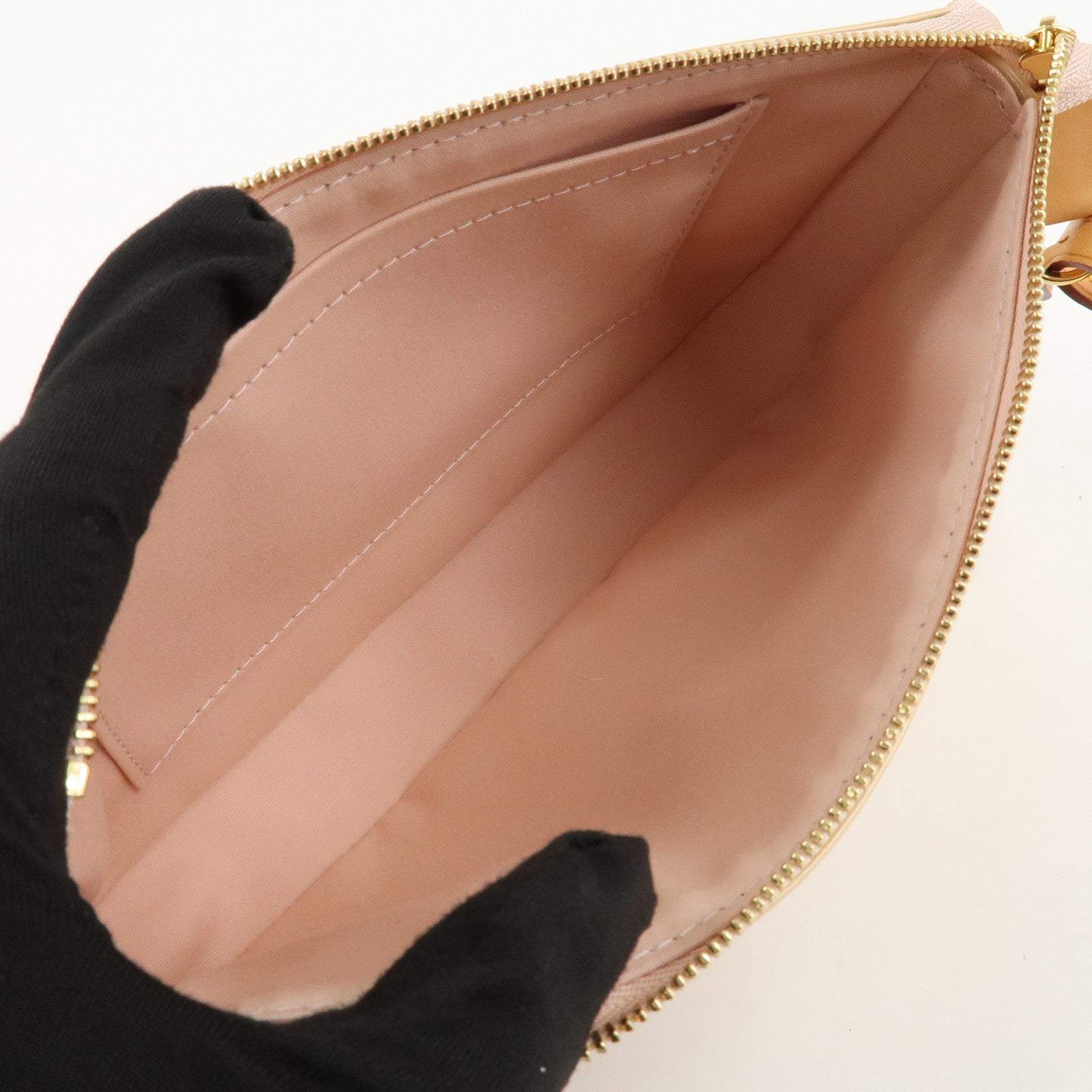 Louis Vuitton Monogram Vernis Pochette Accesoires Dune M90196 Used