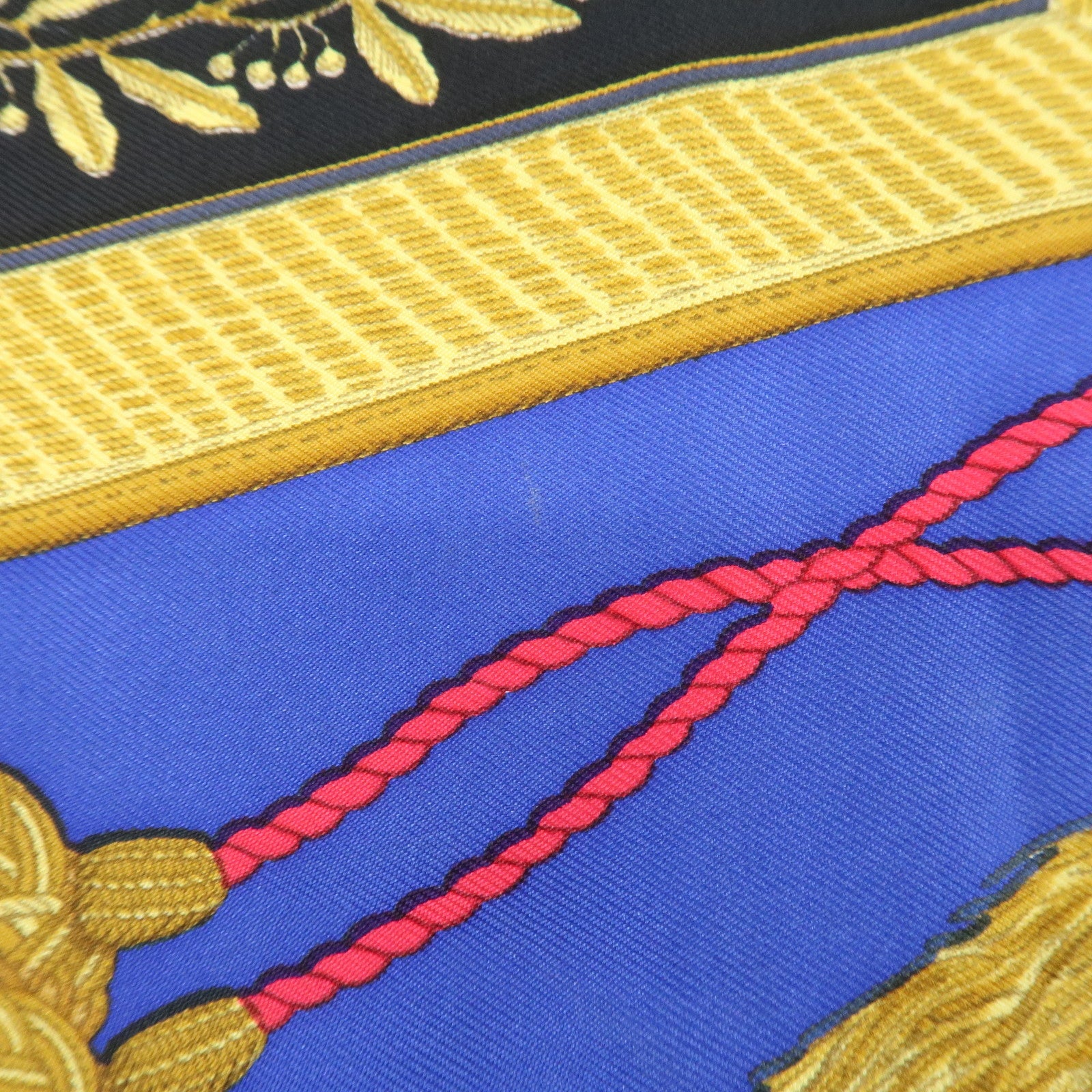 HERMES Carre 90 Silk 100% Paste et Bavalerie Scarf Blue Gold