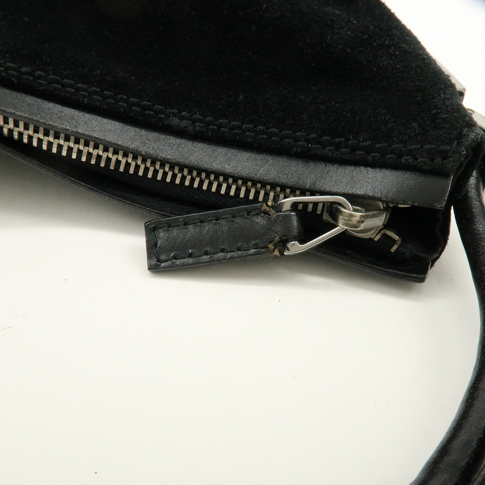 GUCCI Suede Leather Shoulder Bag Hand Bag Black 001・3770・0021222