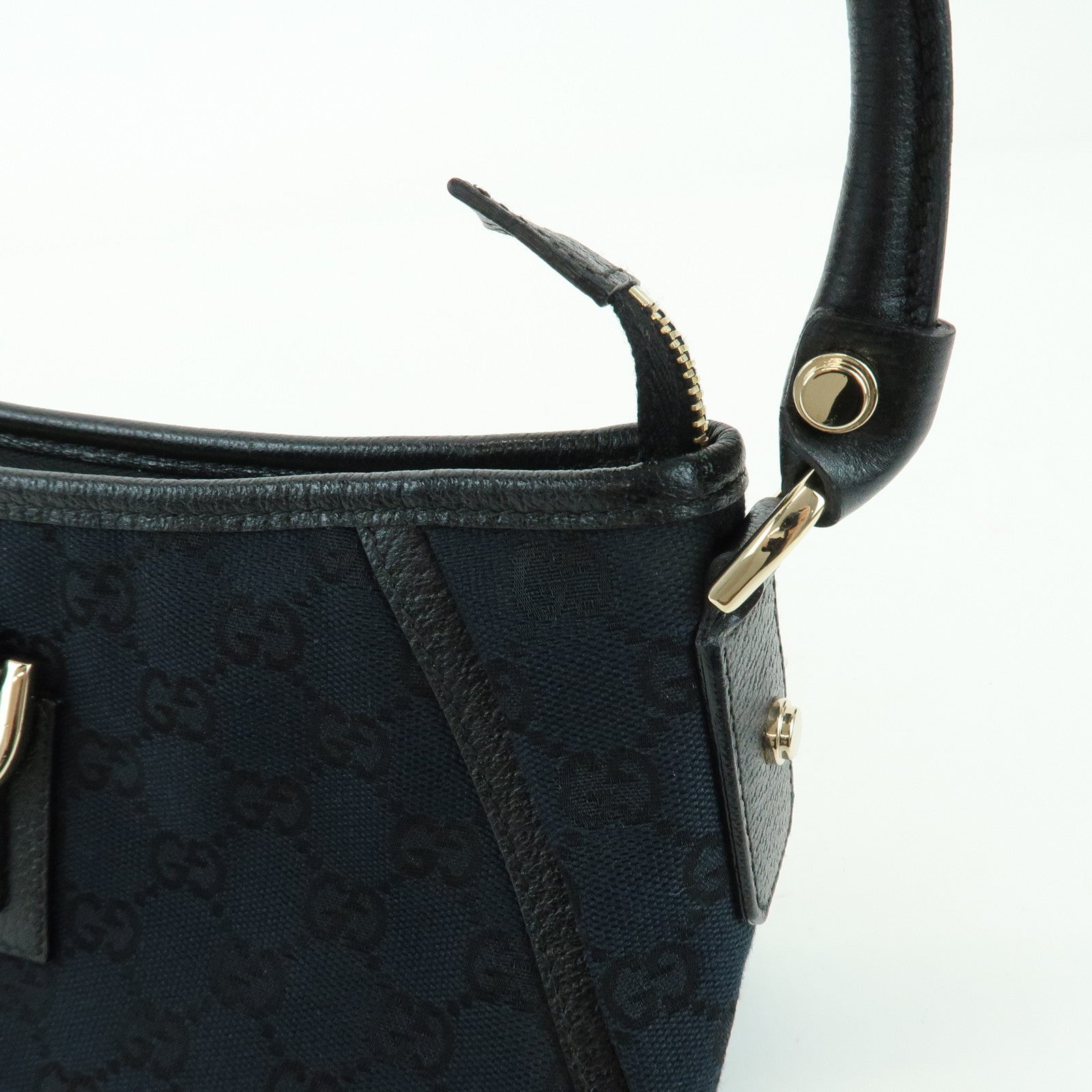 GUCCI Abbey GG Canvas Leather Pouch Shoulder Bag Hand Bag 130939