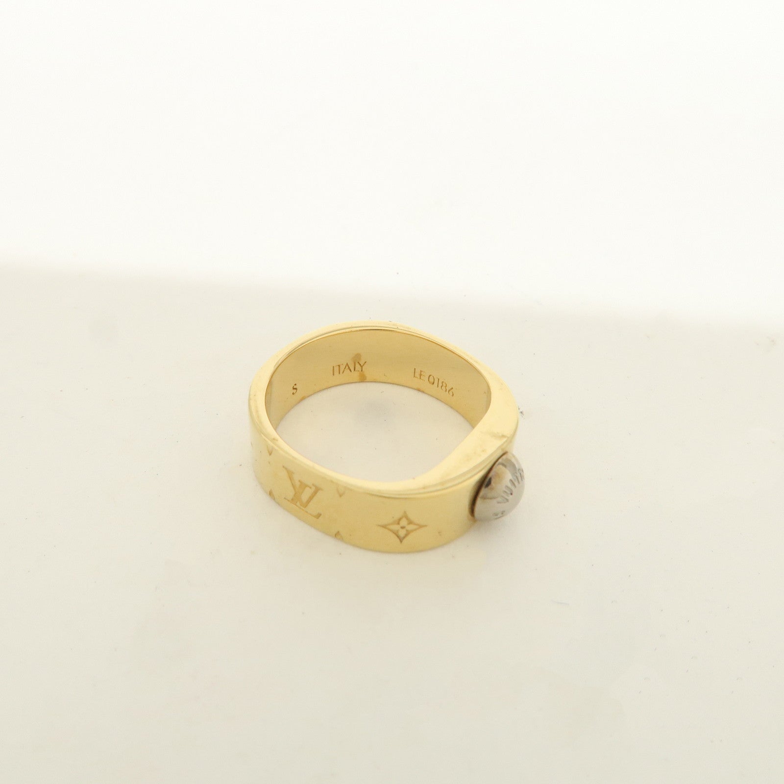 Louis Vuitton Nanogram Bague Metal Ring Size S Gold M00210