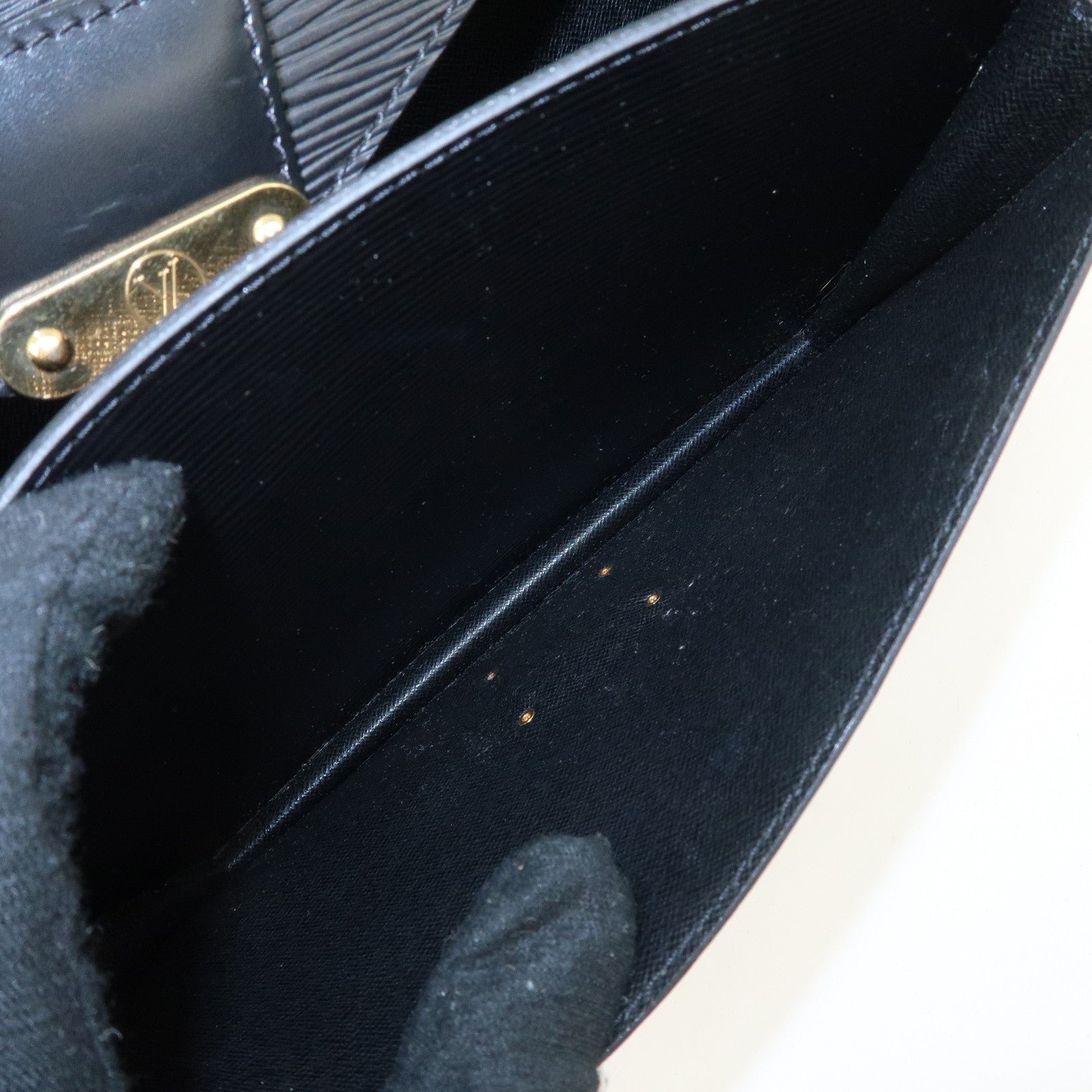 Louis Vuitton Epi Monseau 2Way Shoulder Bag Hand Bag Black M52122 Used