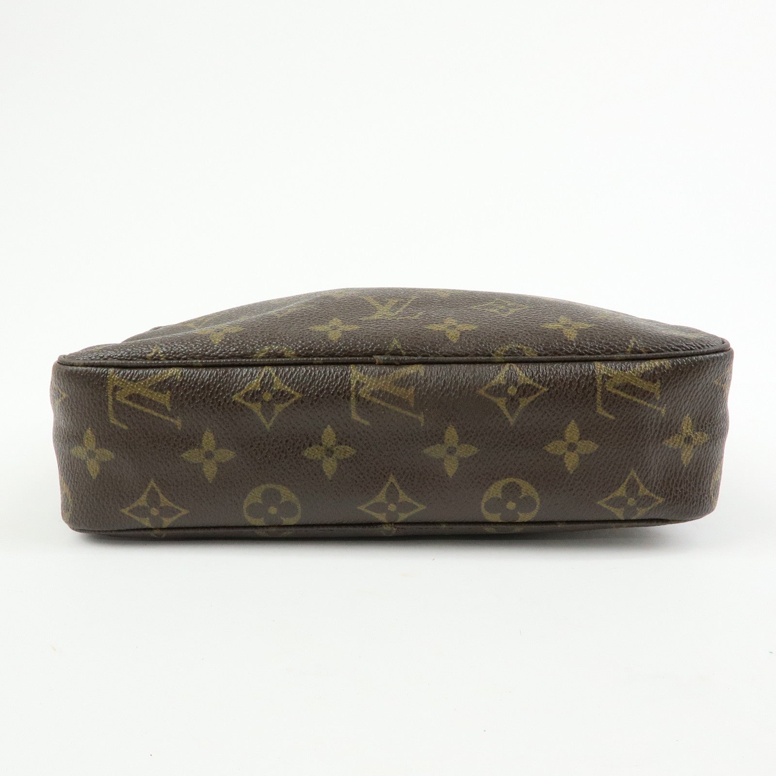 Louis Vuitton Monogram Trousse Toilette 23 Cosmetic Pouch M47524