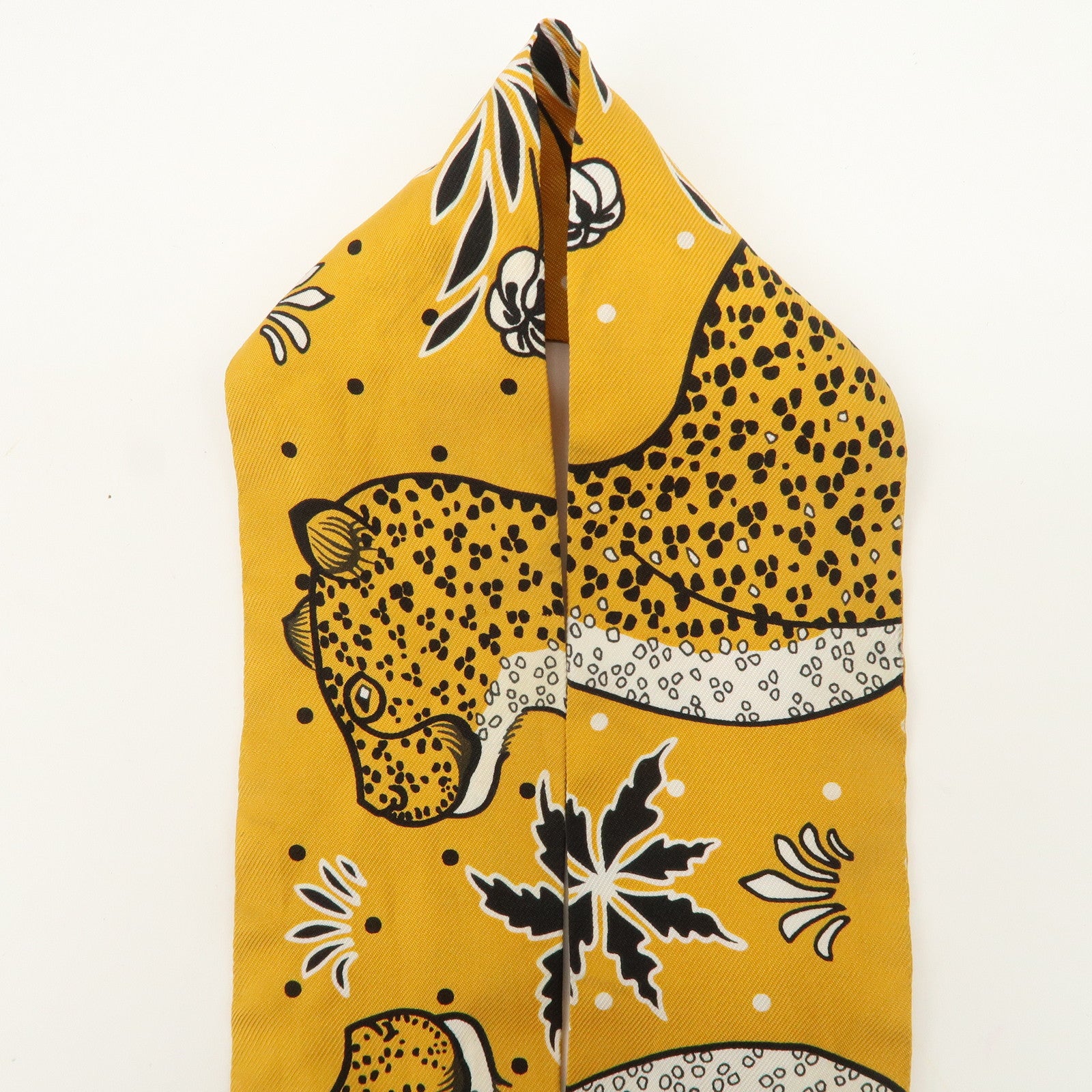 HERMES Silk 100% Twilly Scarf LES LEOPARDS Yellow Black White