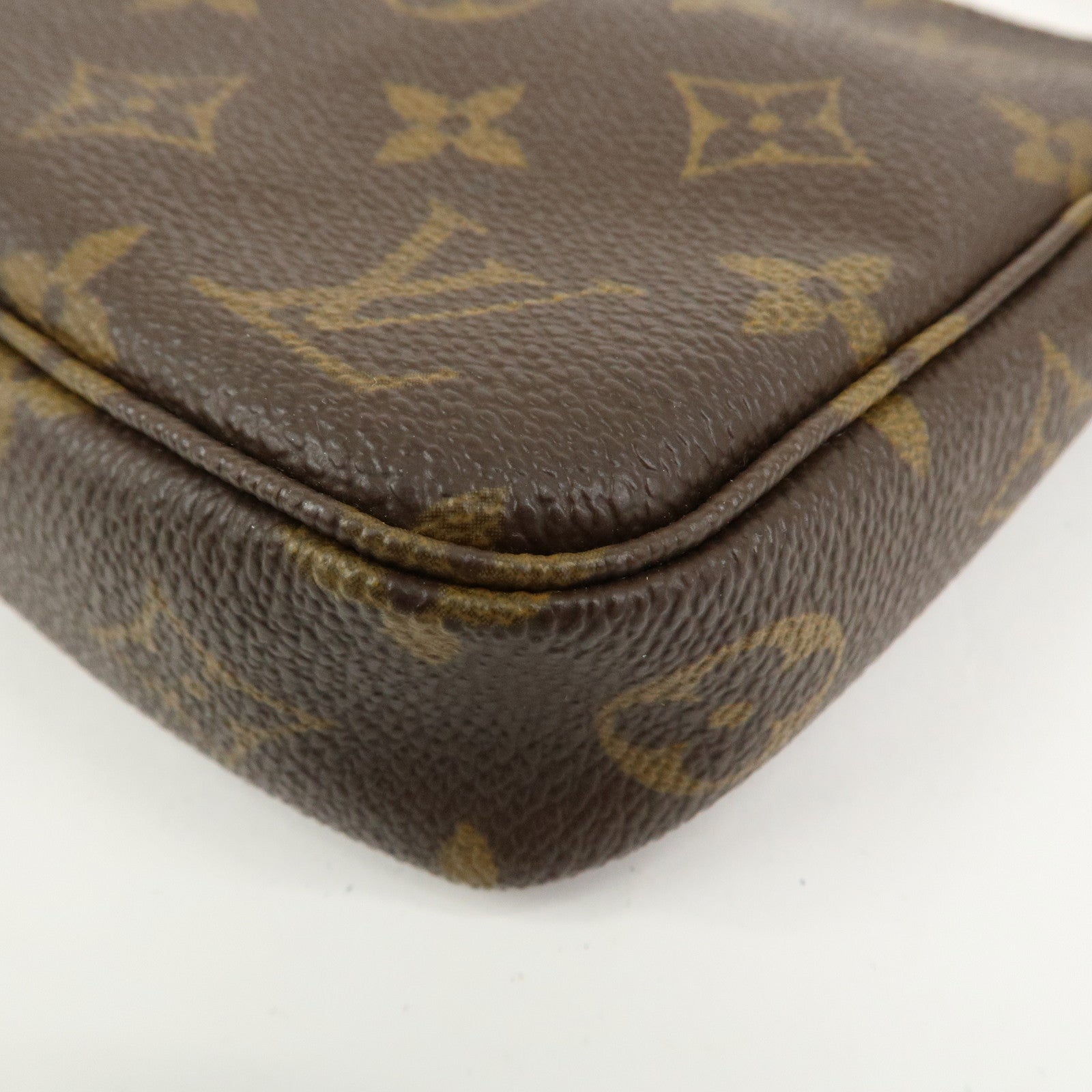 Louis Vuitton Monogram Pochette Accessoires Pouch Hand Bag M51980