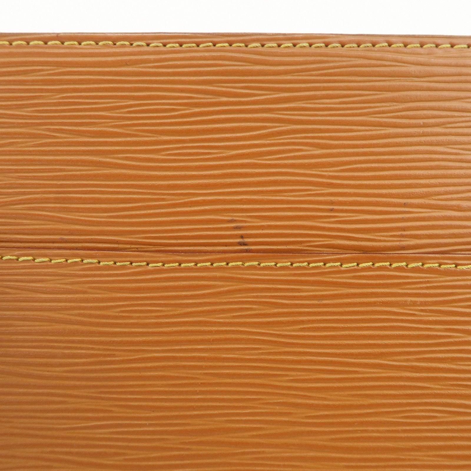 Louis Vuitton Epi Pochette Homme Clutch Bag Zipang Gold M52528