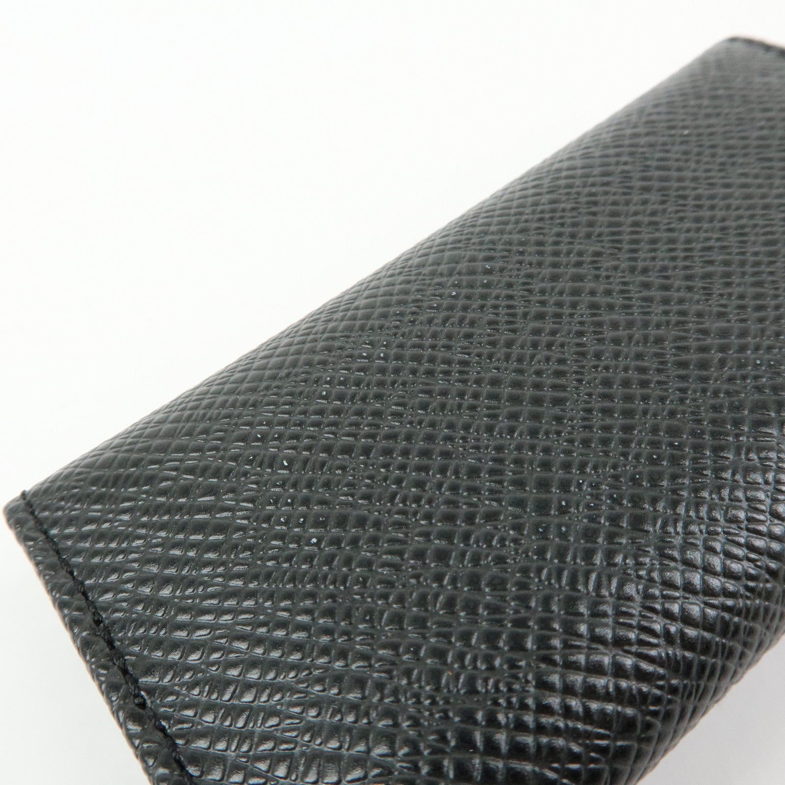 Louis Vuitton Taiga Leather Multicles 4 Key Case Ardoise M30522