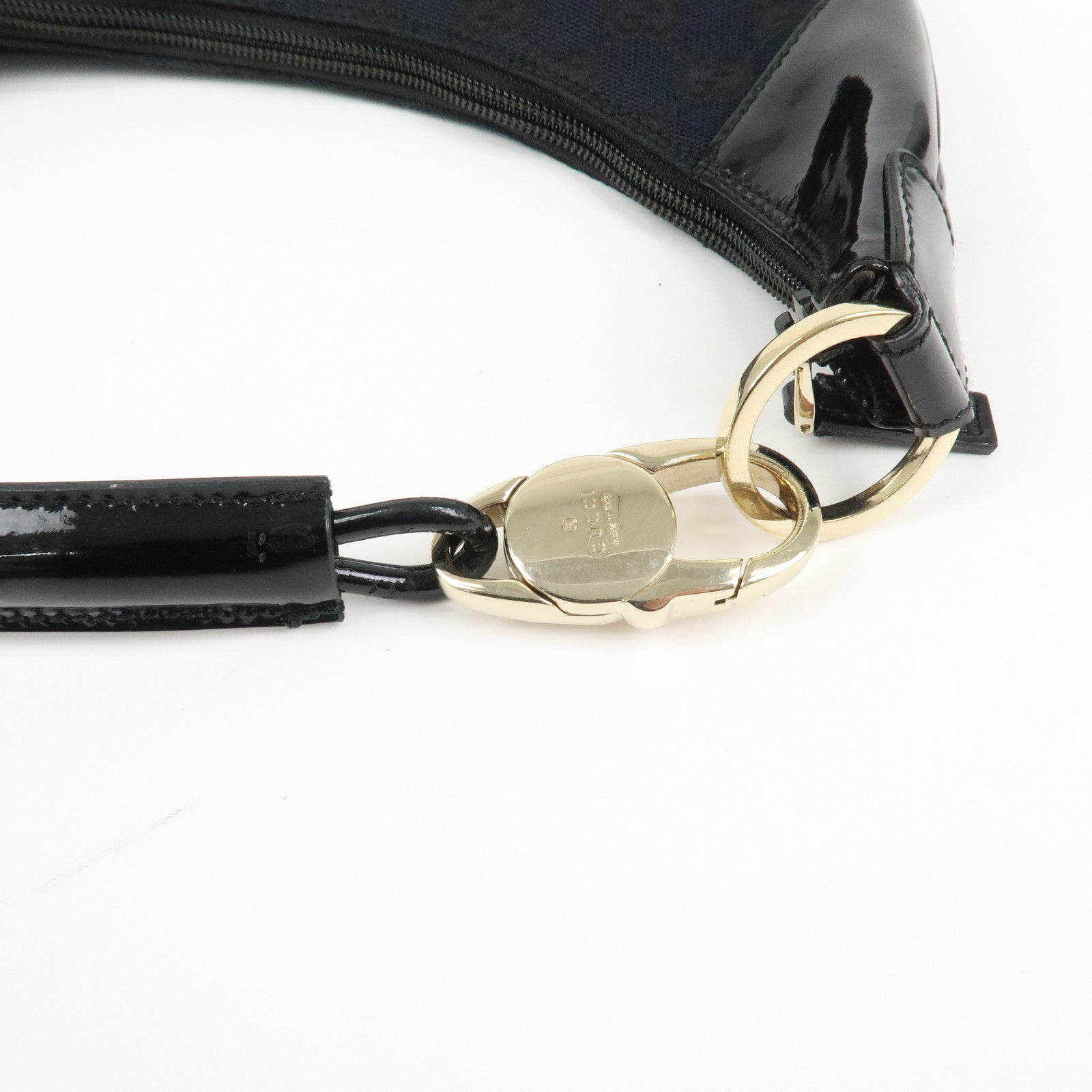 GUCCI GG Canvas Patent Leather Shoulder Bag Black 001.4158 Used