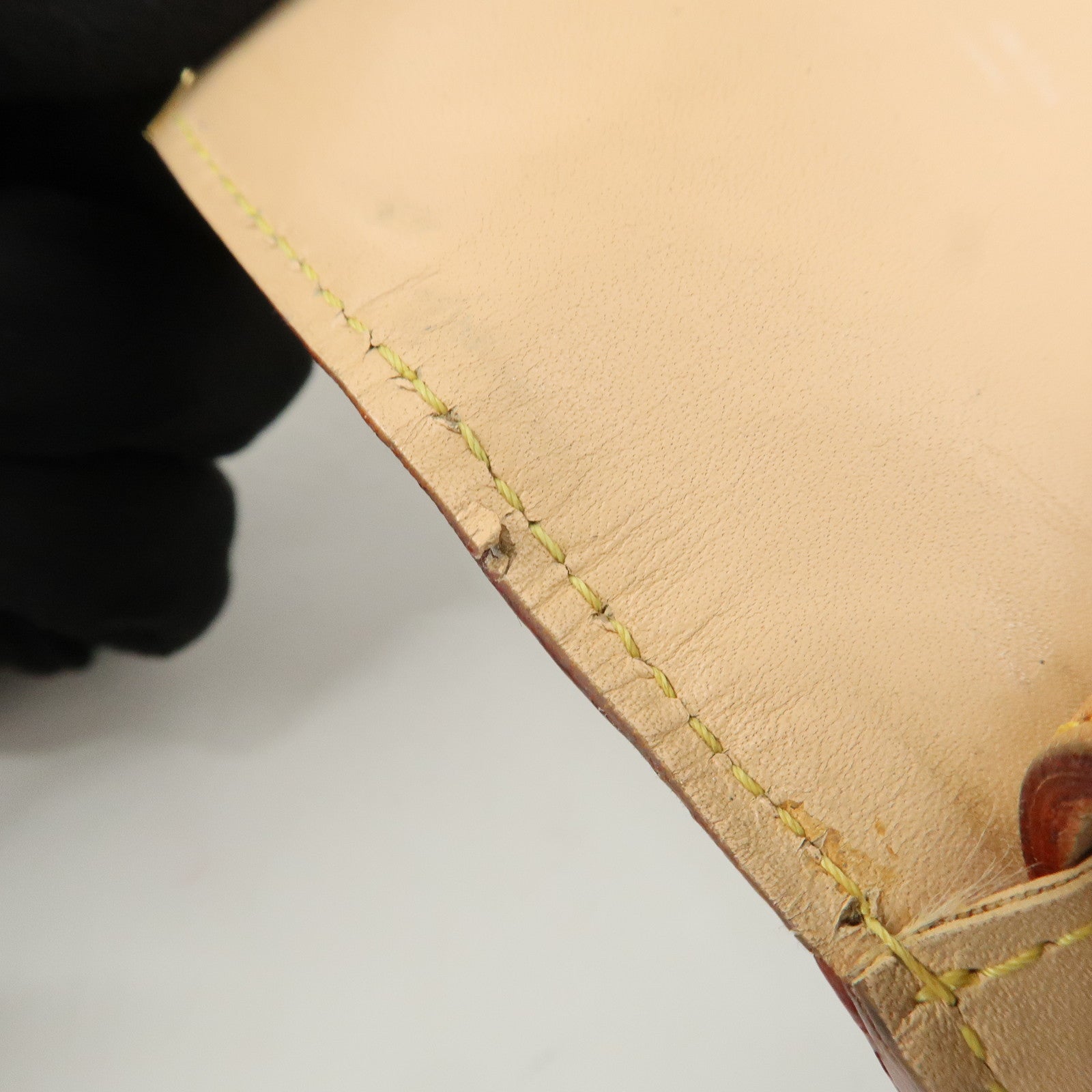 Louis Vuitton Monogram Multicolor Porte Trezor International M92658 Used