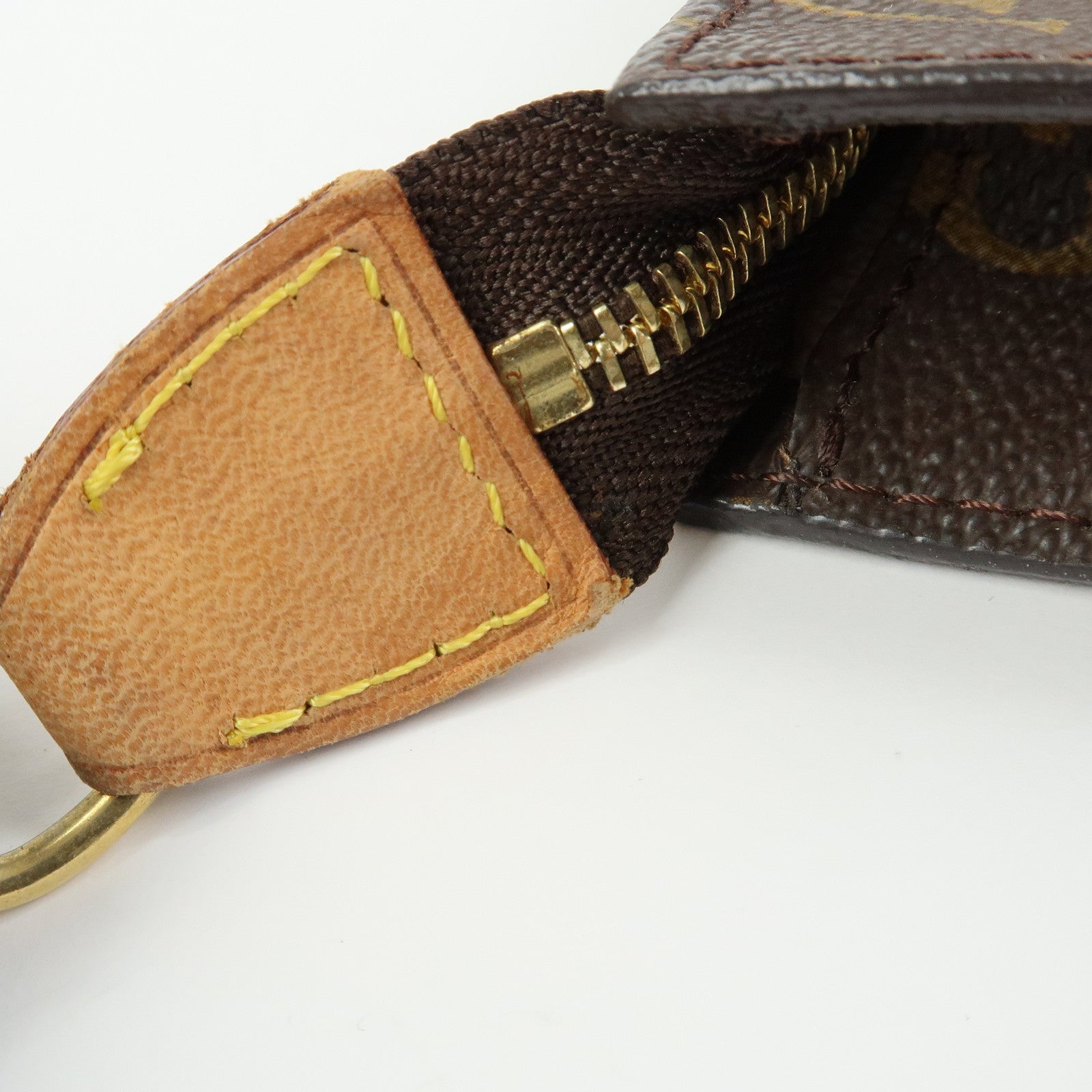 Louis Vuitton Monogram Canvas Pouch for Baguette GM Brown