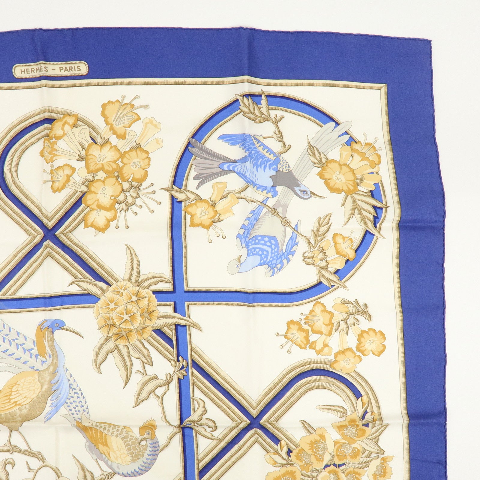 HERMES Carre Silk 100% Scarf Caraibes Oiseaux Ivory Blue