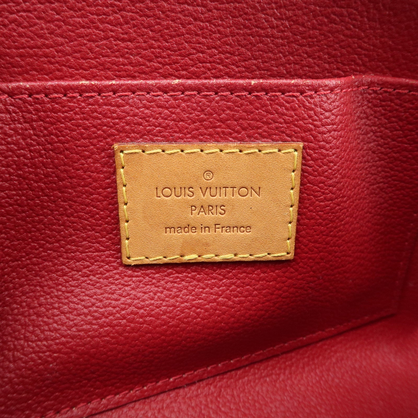Louis Vuitton Monogram Vernis Pochette Cosmetic Pouch M91496
