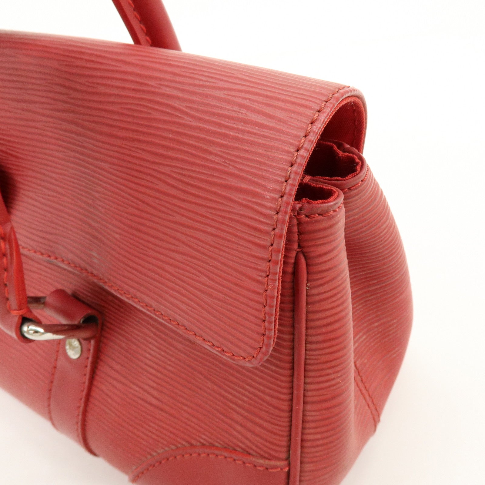 Louis Vuitton Epi Leather Segur PM Hand Bag Rouge M5882E