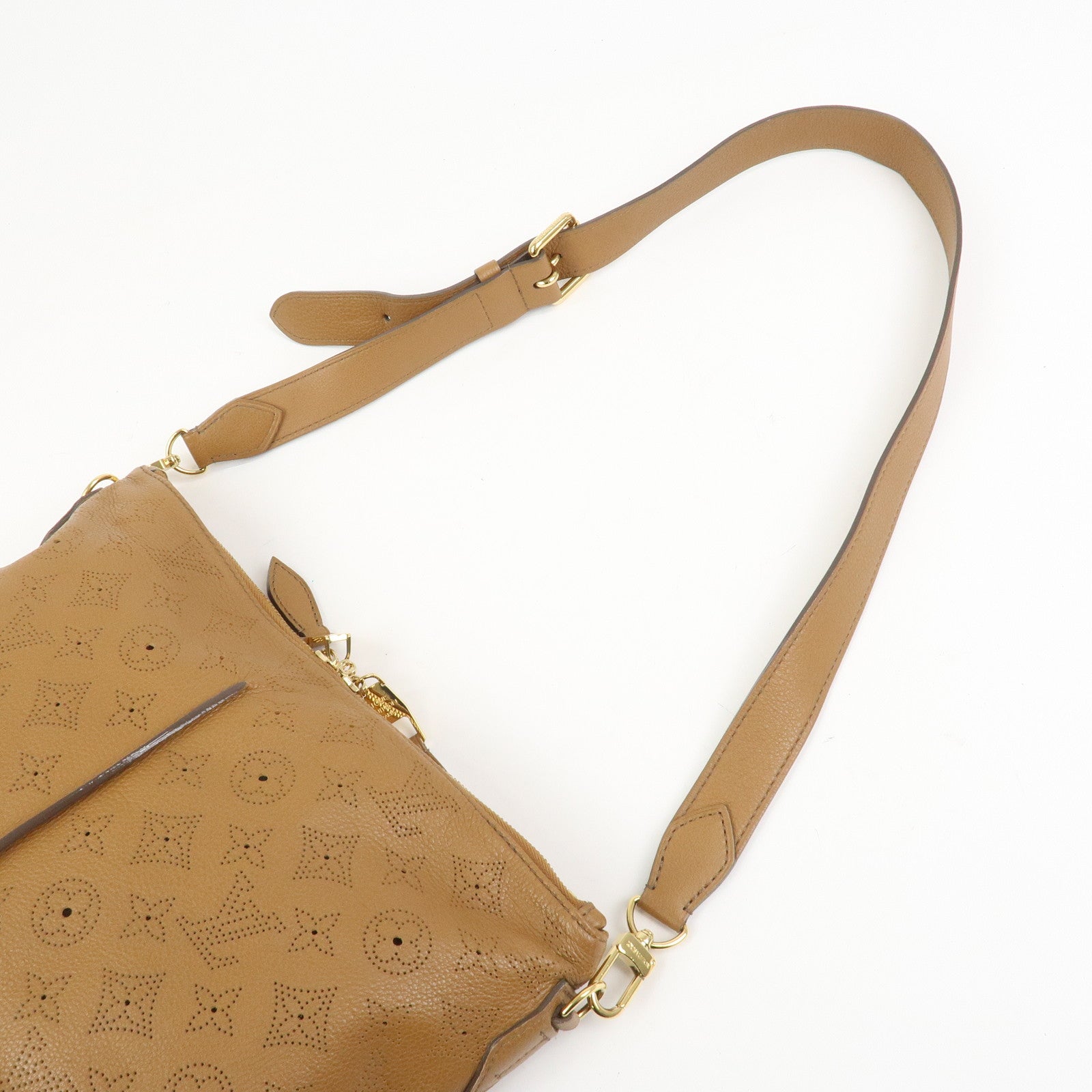 Louis Vuitton Monogram Mahina Selene MM Shoulder Bag Caramel M94214