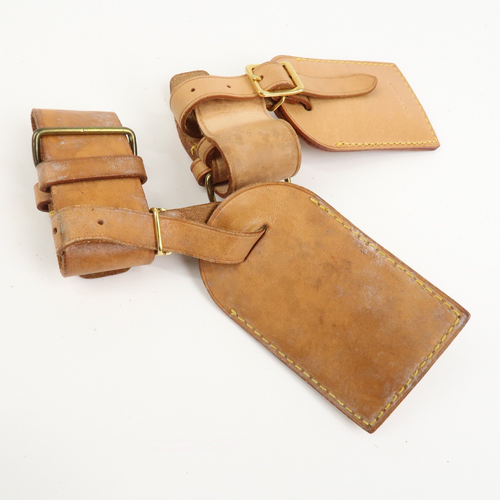 Louis Vuitton Set Of 20 Leather Name Tag & Poignet