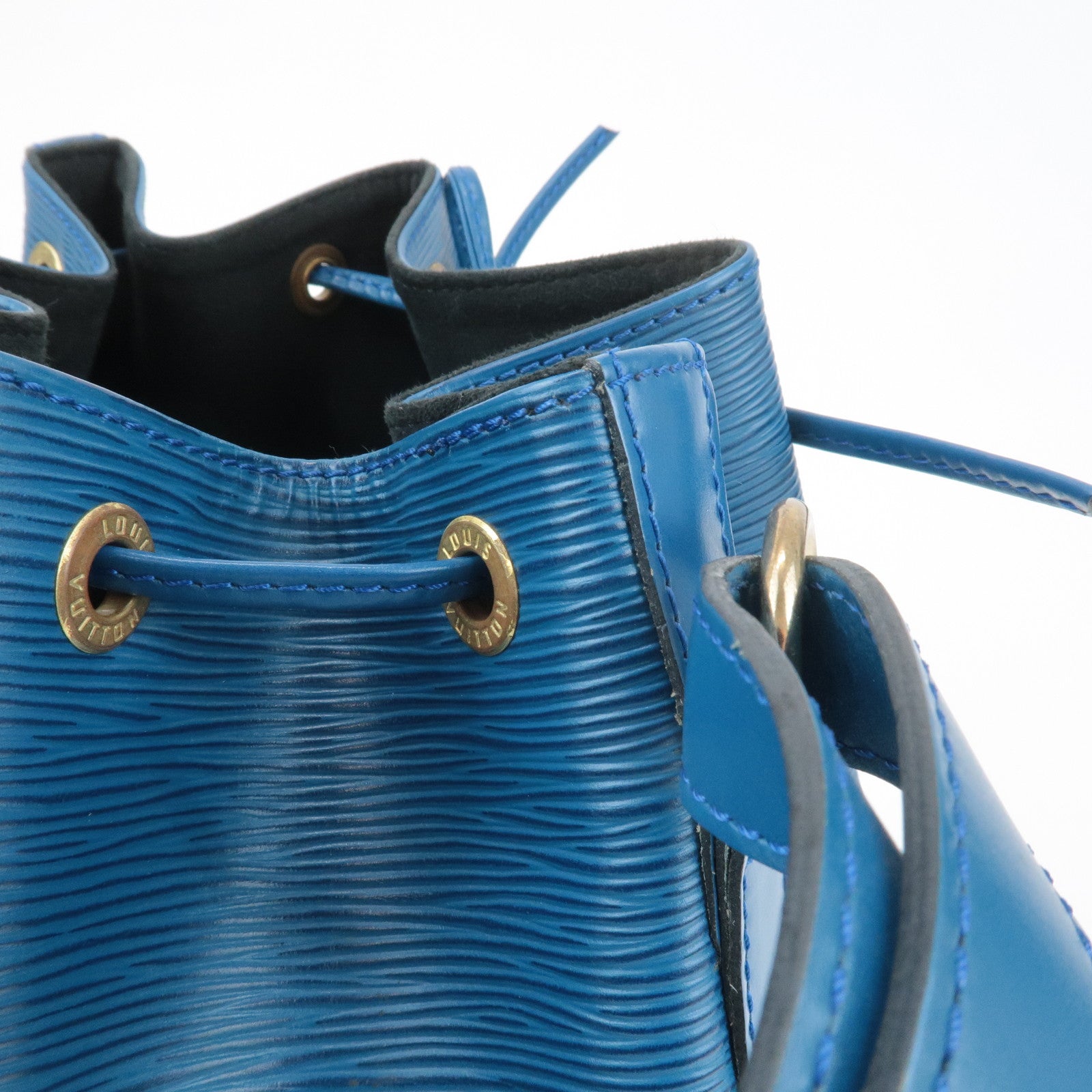 Louis Vuitton Epi Petit Noe Shoulder Bag Toledo Blue M44105