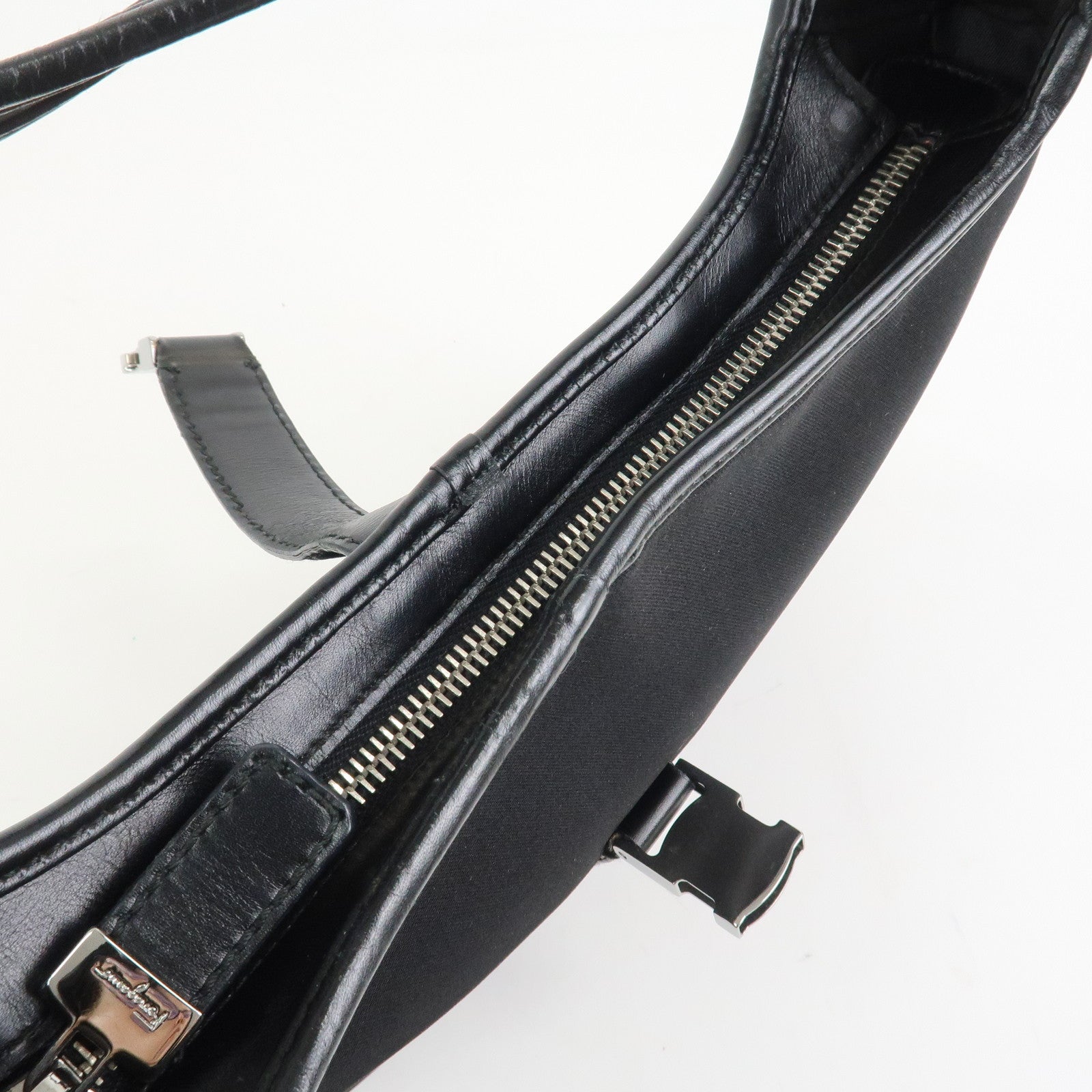 Ferragamo Logo Nylon Canvas Leather Shoulder Bag Hand Bag Black