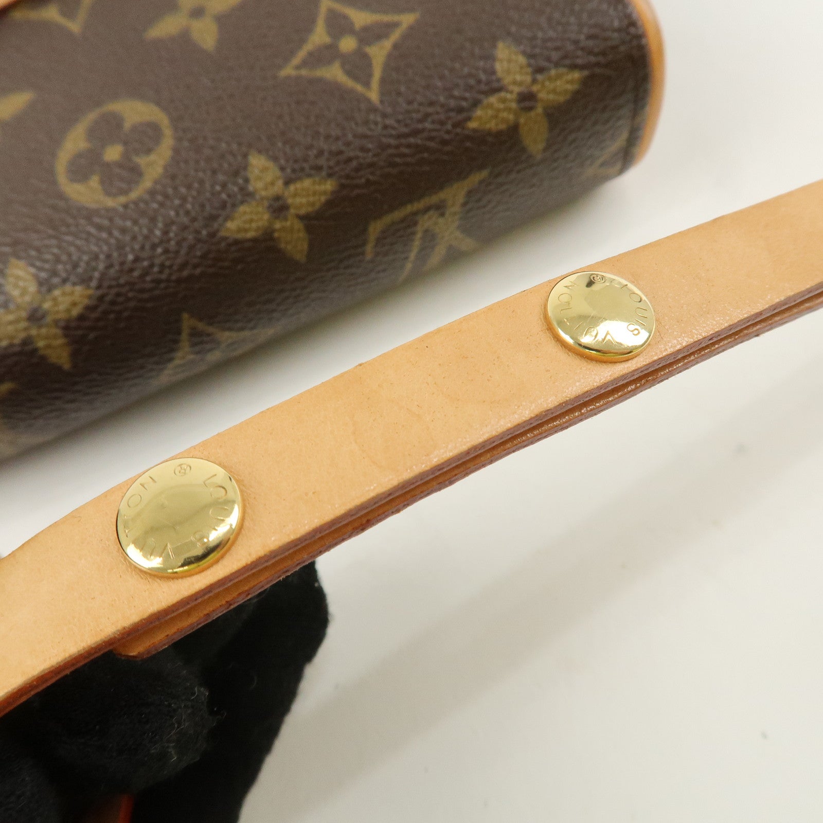 Louis Vuitton Monogram Pochette Florentine Waist Bag Belt XS M51855 Used