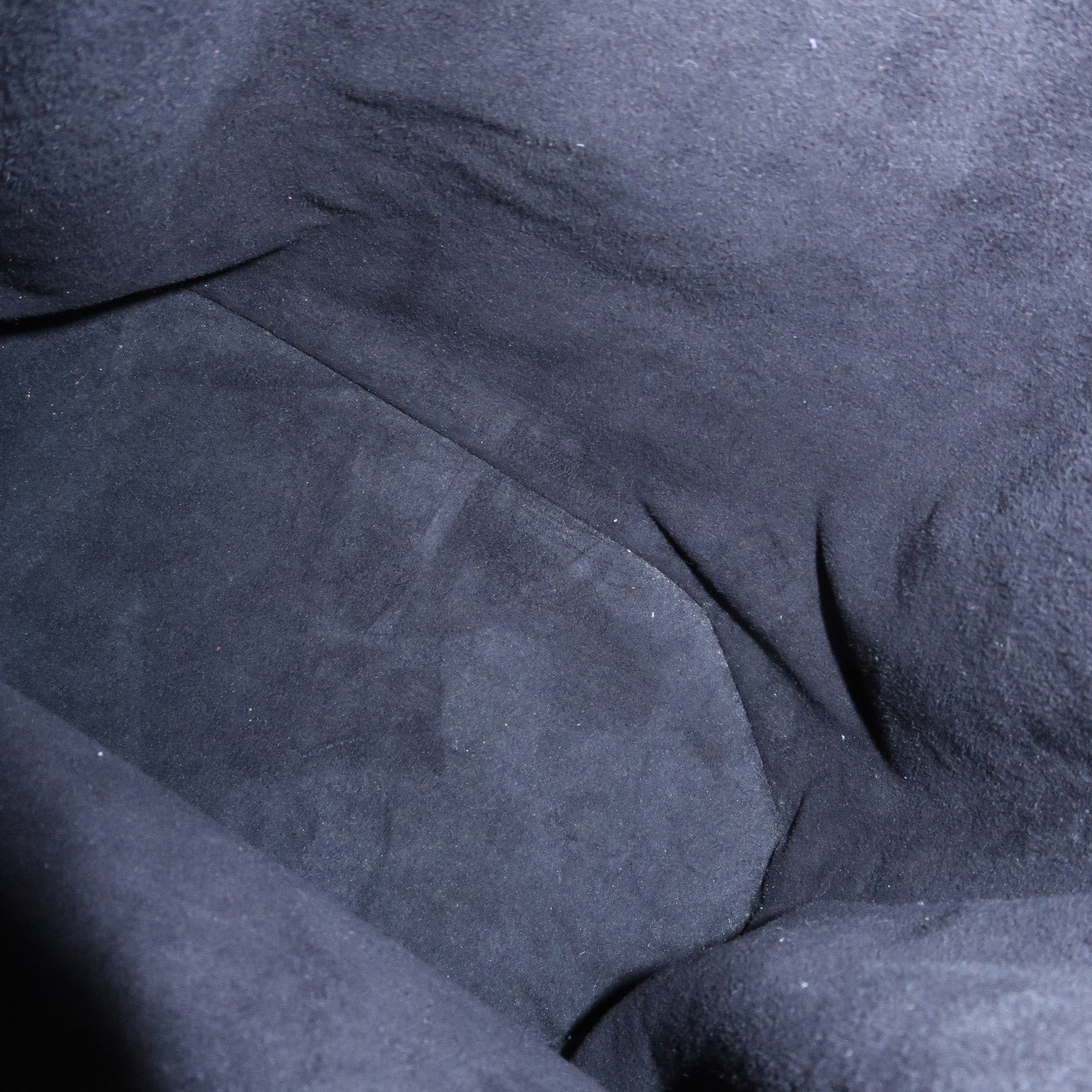 Louis Vuitton Epi Leather Sac D'epaule PM Bucket Bag Black M80157