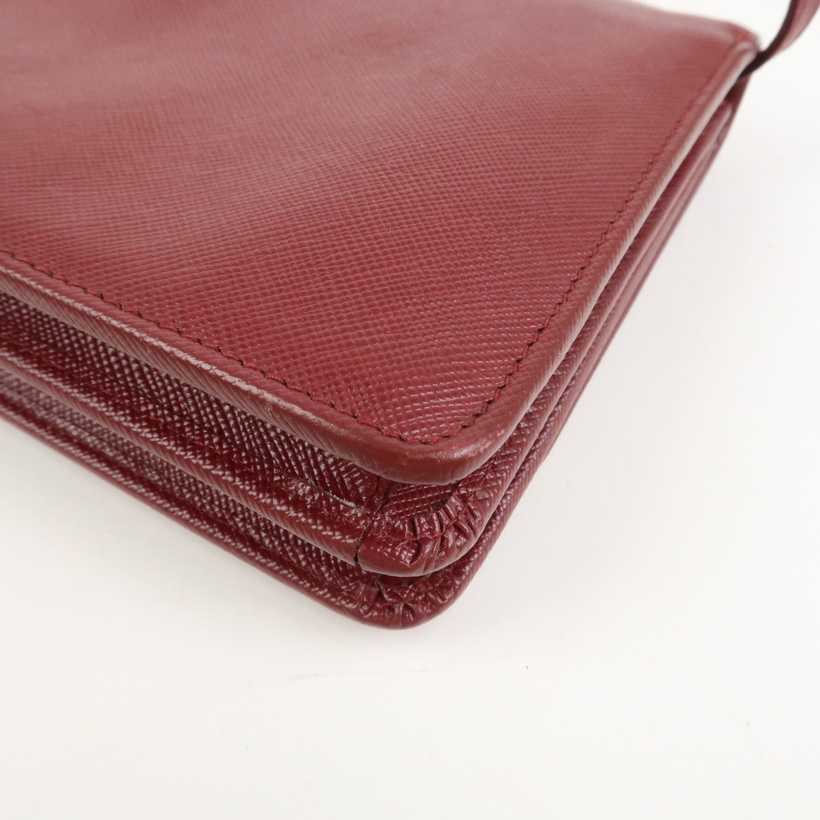 PRADA Saffiano Leather Shoulder Wallet Red Gold BT1019