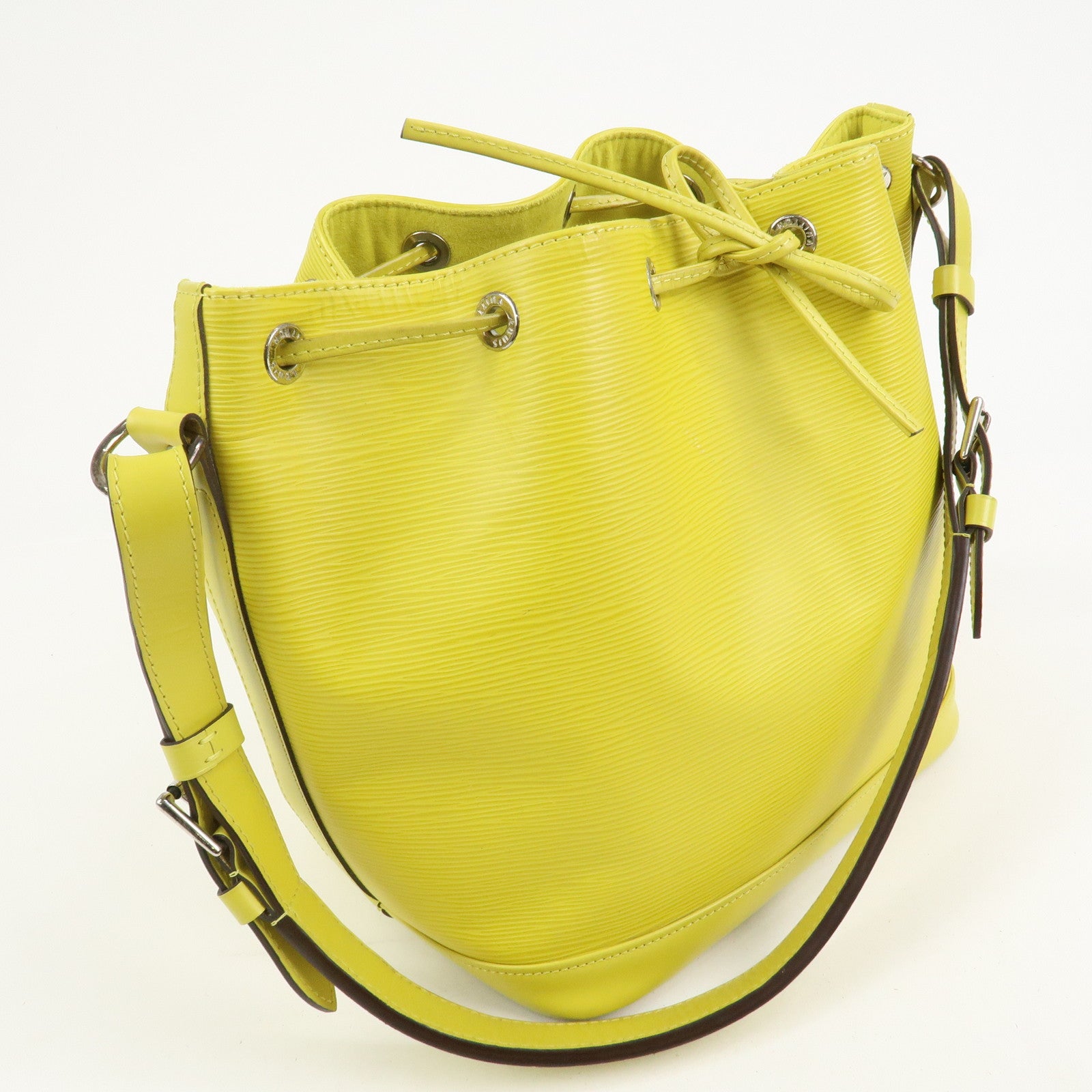 Louis Vuitton Epi Petit Noe Shoulder Bag Pistache M44107