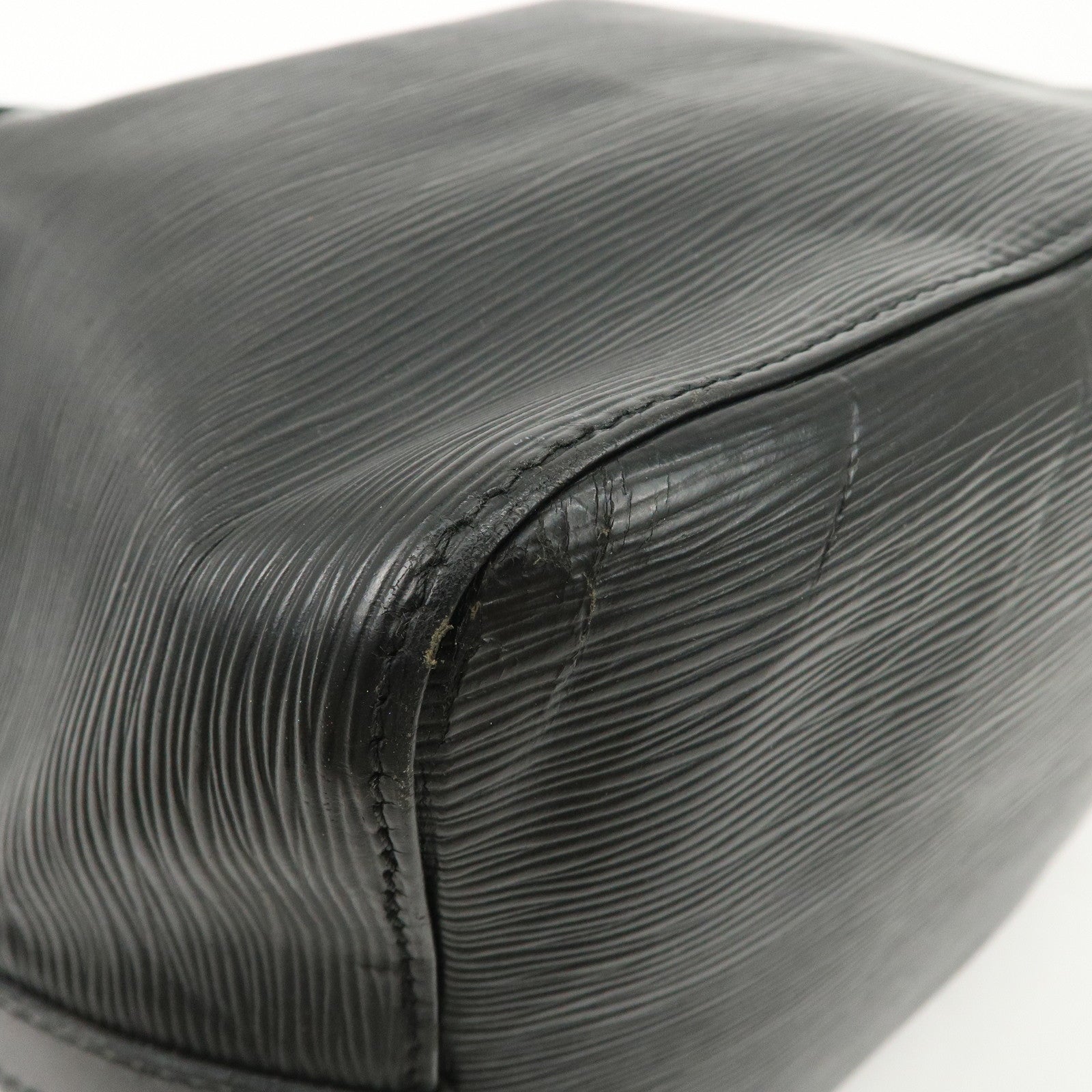 Louis Vuitton Epi Petit Noe Shoulder Bag Noir Black M59012