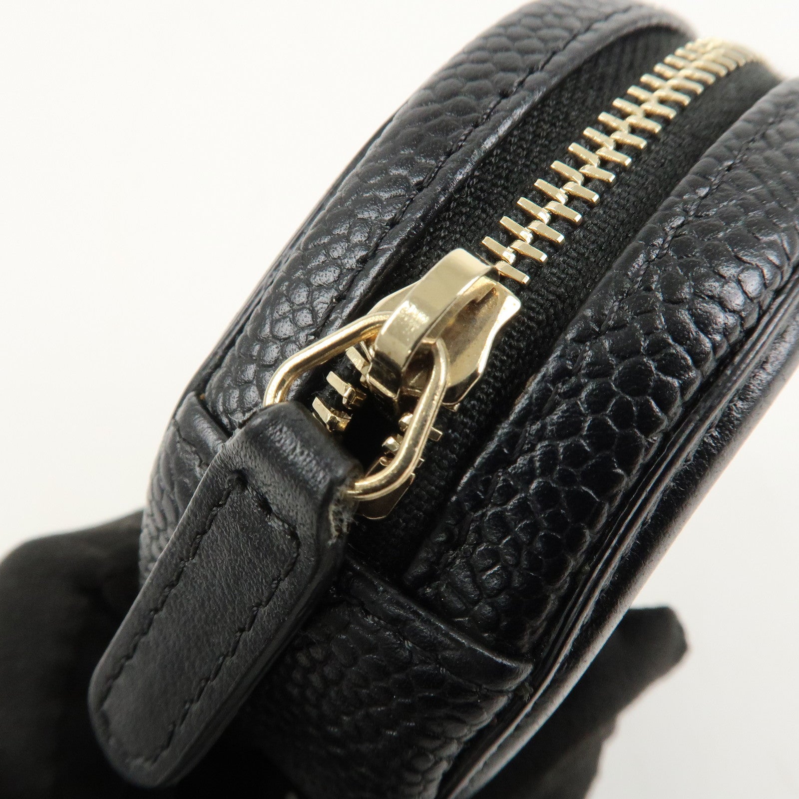 CHANEL Matelasse CC Filigree Caviarskin Coin Case Black A81458 Used