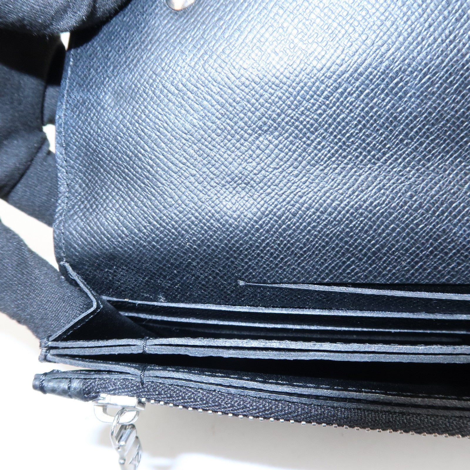 Louis Vuitton Taiga Portefeuille Accordion Wallet Ardoise M30992