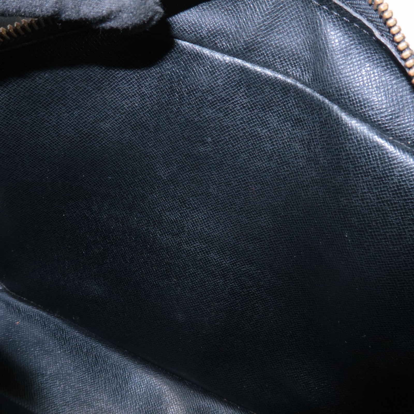 Louis Vuitton Epi Trocadero 27 Shoulder Bag Noir Black M52302