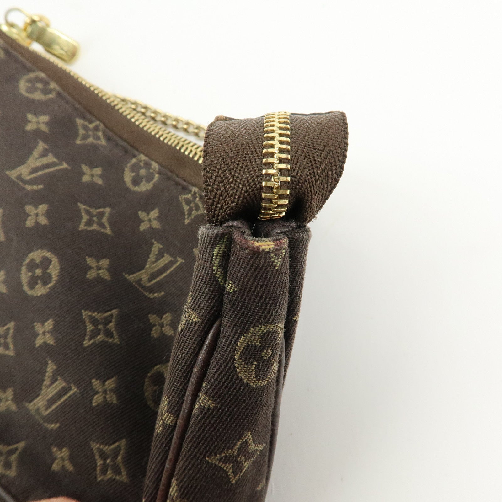 Louis Vuitton Monogram Mini Lin Pouch for Bucket PM Tote Bag