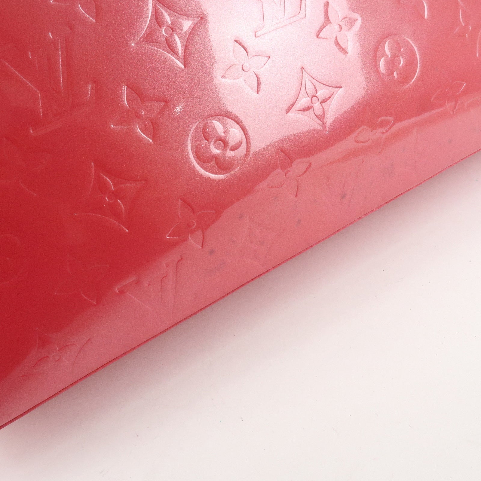 Louis Vuitton Monogram Vernis Leather Brentwood Framboise M9151F