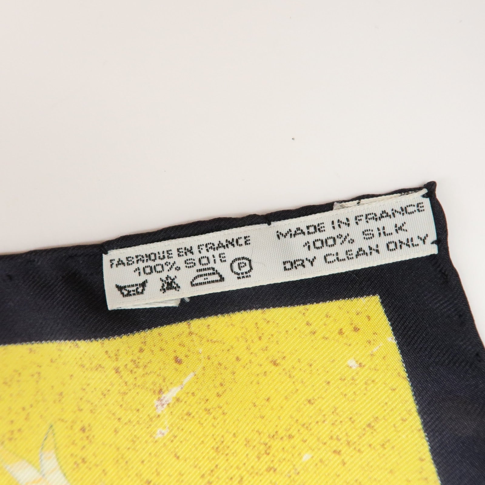 HERMES Carre 90 Silk 100% Scarf PIERRES D' ORIENT ET D' OCCIDENT