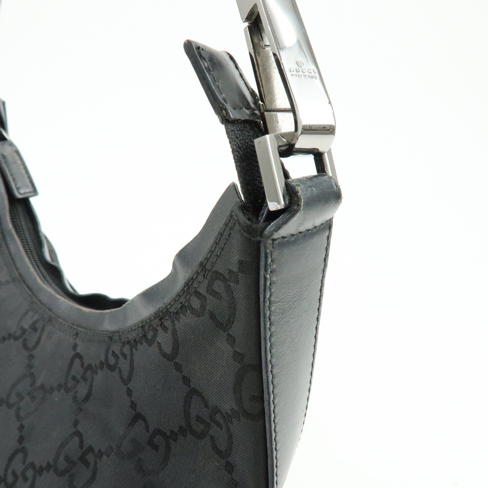 GUCCI Logo GG Nylon Leather Shoulder Bag Hand Bag Black 28335