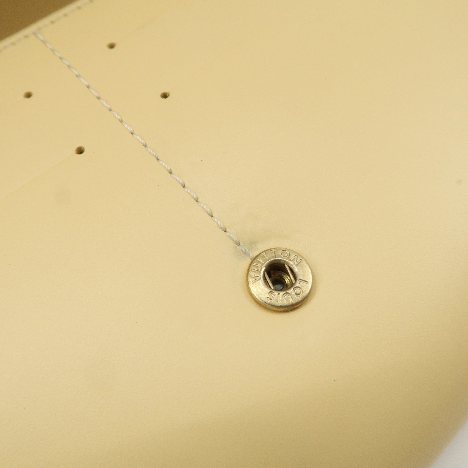 Louis Vuitton Epi Leather Honfleur Shoulder Bag Vanille M5273A