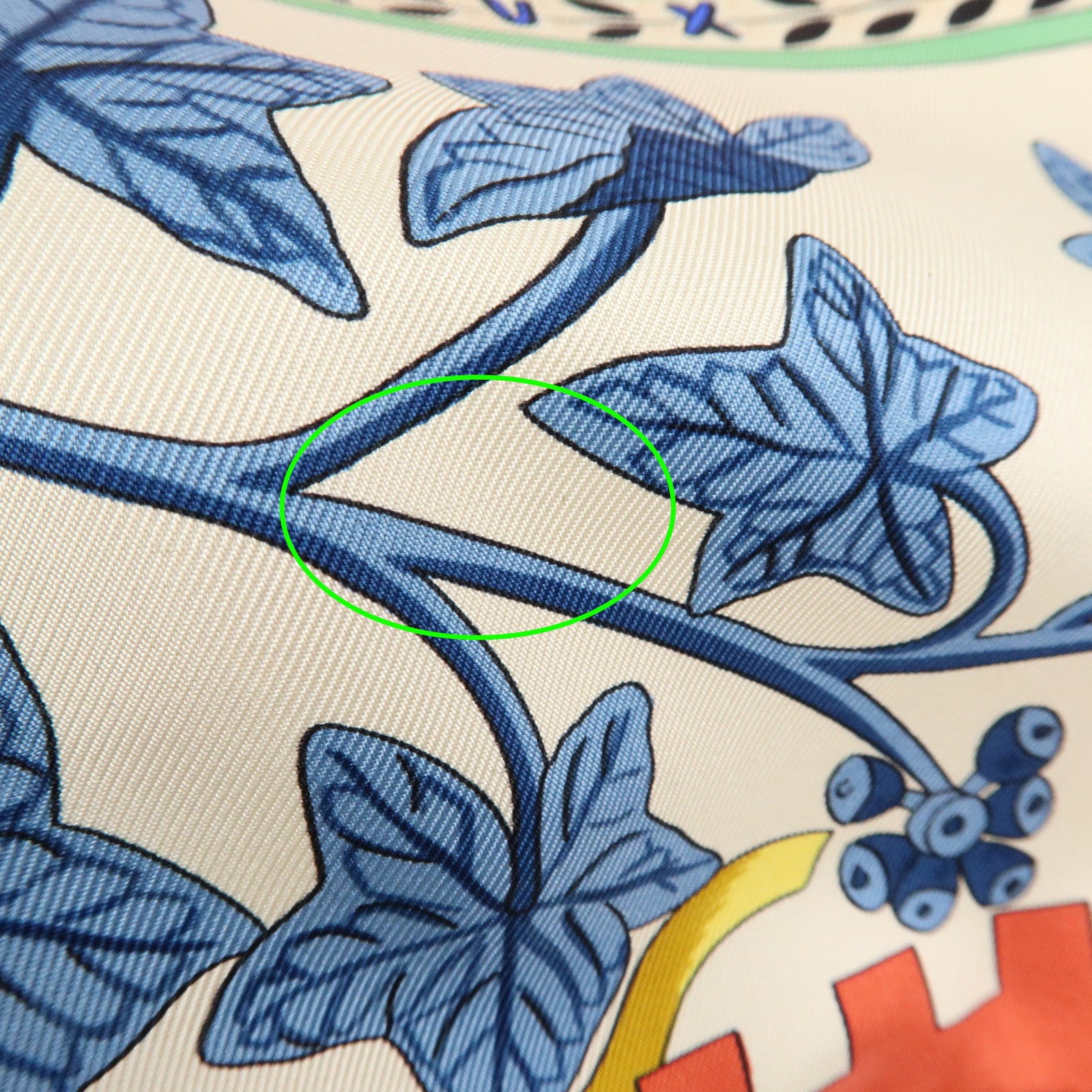 HERMES Carre 90 Silk 100% Scarf MUSIQUE DES DIEUX Multicolor