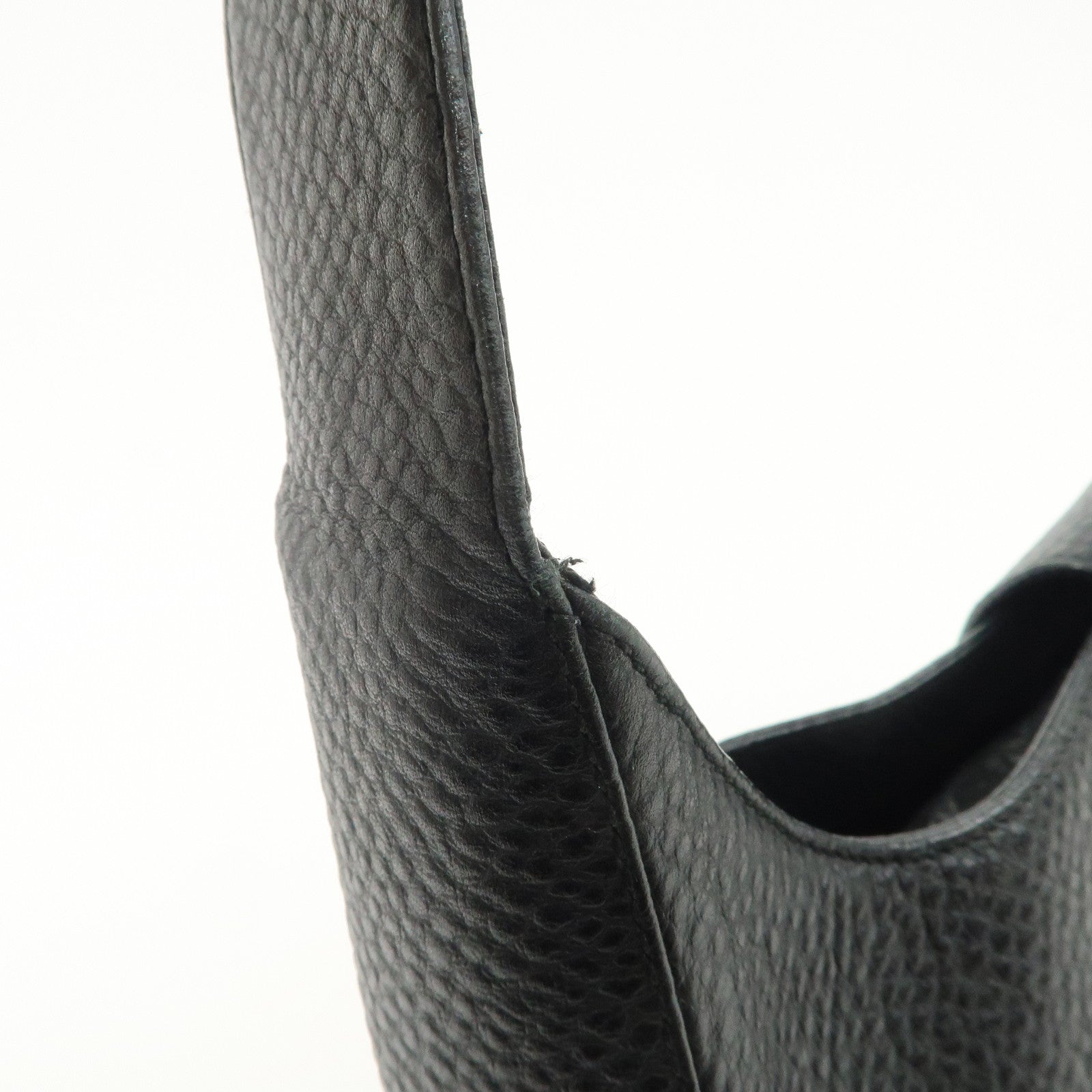 Ferragamo Gancini Shoulder Bag Hand Bag Black