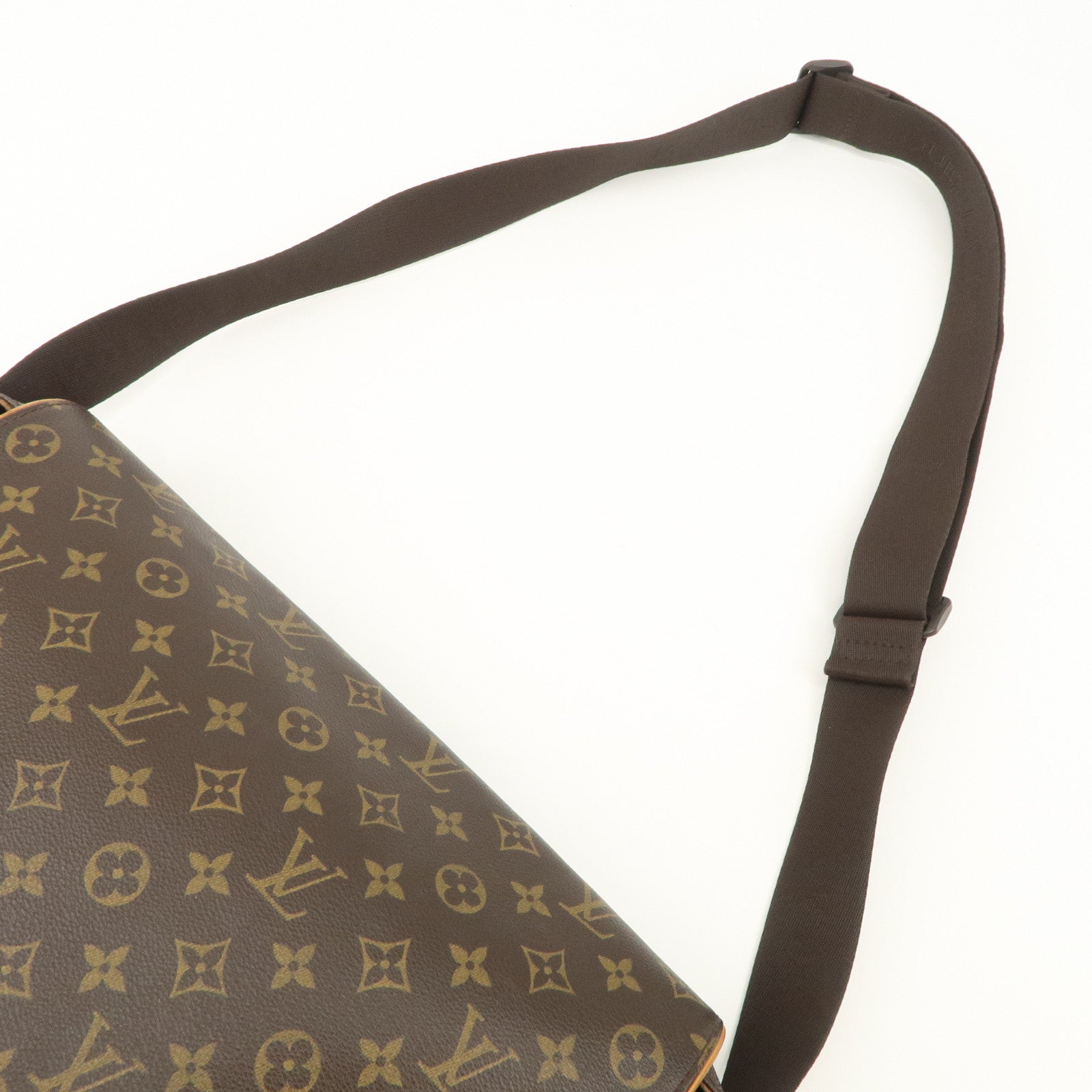 Louis Vuitton Monogram Abbesses Messenger Shoulder Bag Brown M45257