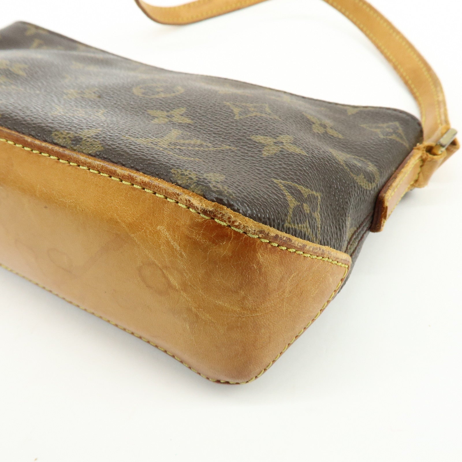 Louis Vuitton Monogram Trotteur Canvas Shoulder Bag Brown M51240