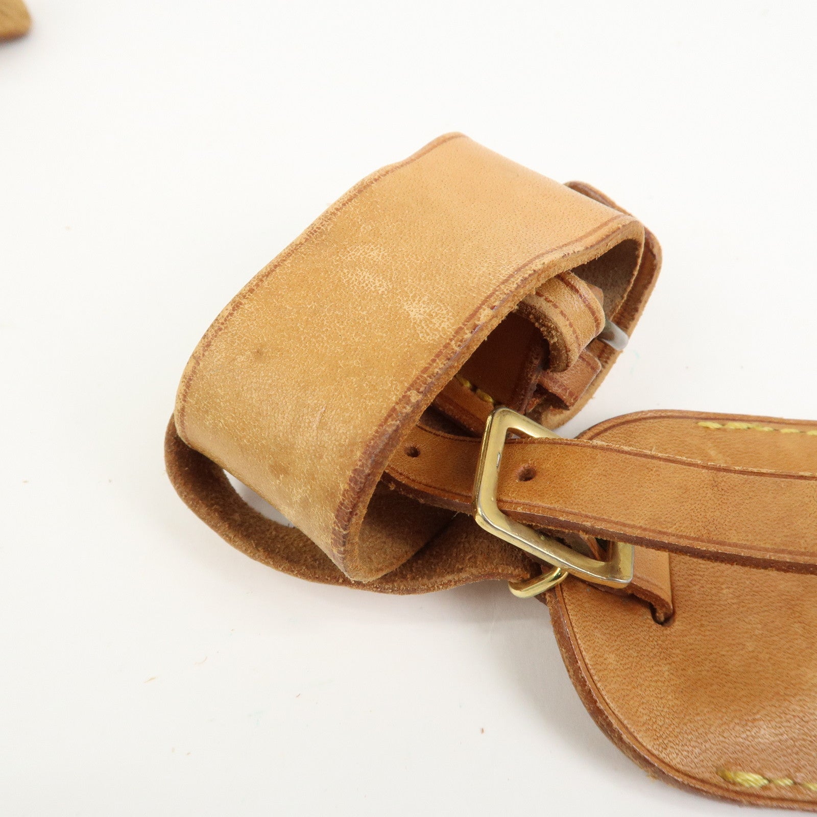 Louis Vuitton Set Of 20 Leather Name Tag & Poignet