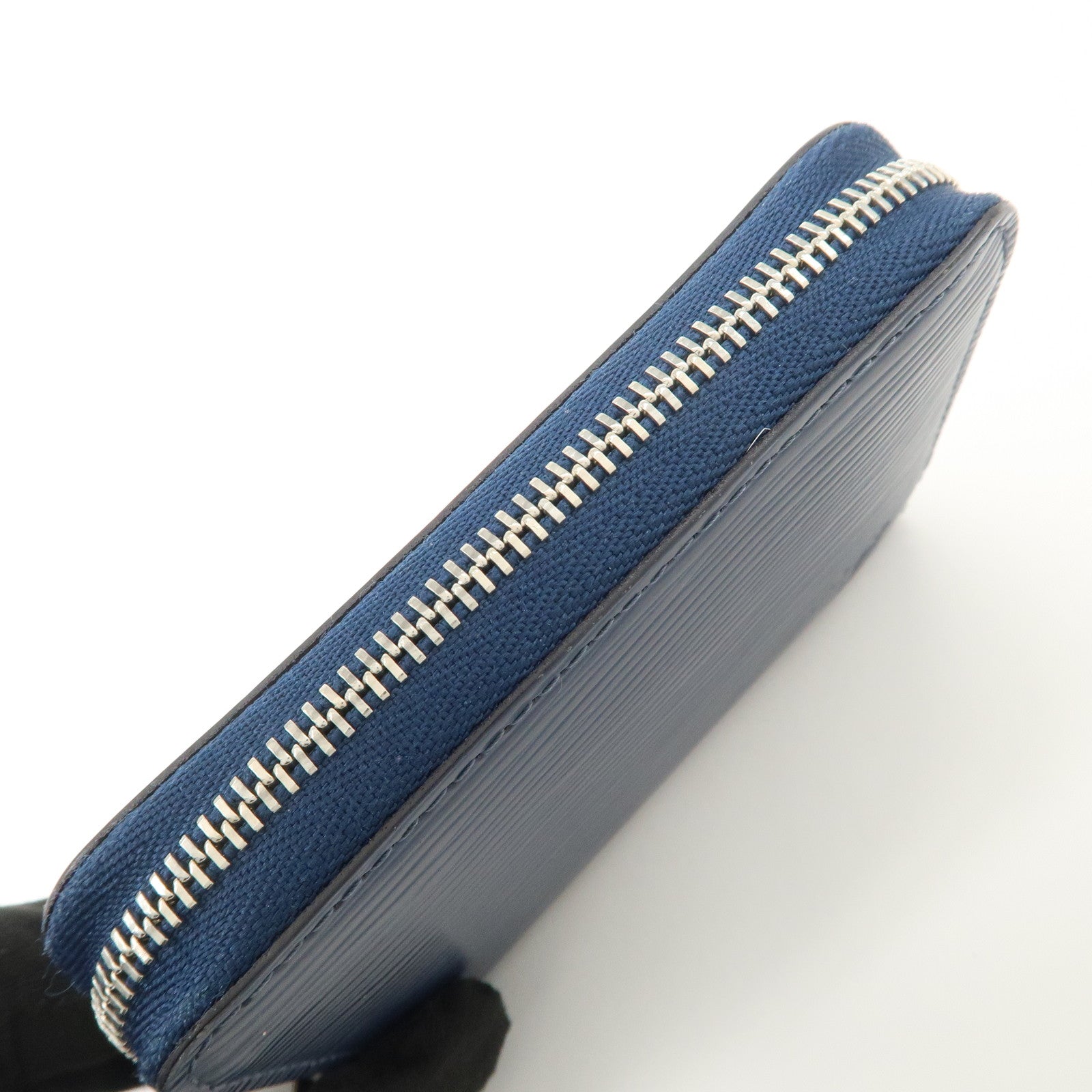 Louis Vuitton Epi leather Zippy Round Coin Case Andigo Blue M60384