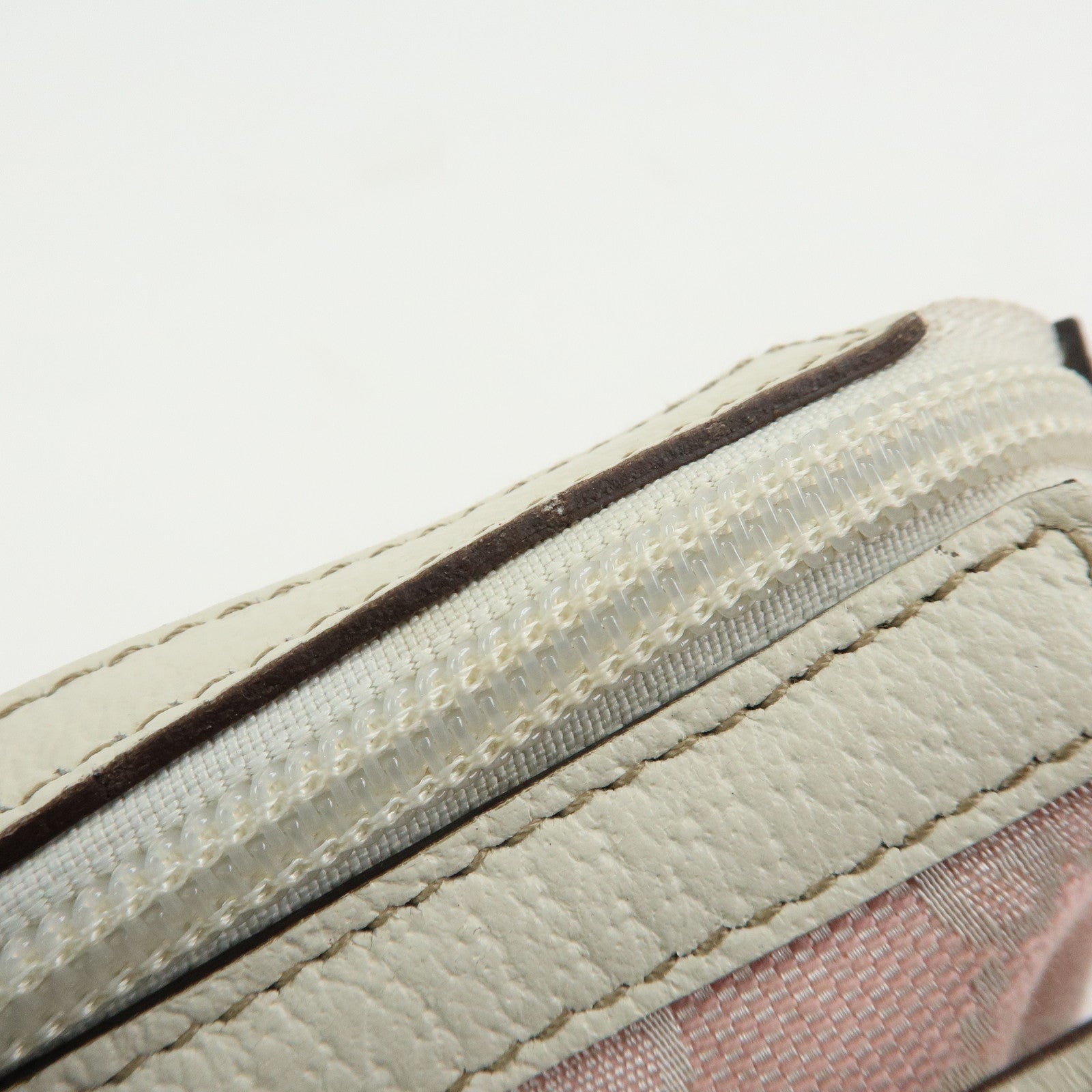 GUCCI Abbey GG Canvas Leather Hand Bag Pouch Pink Ivory 145750