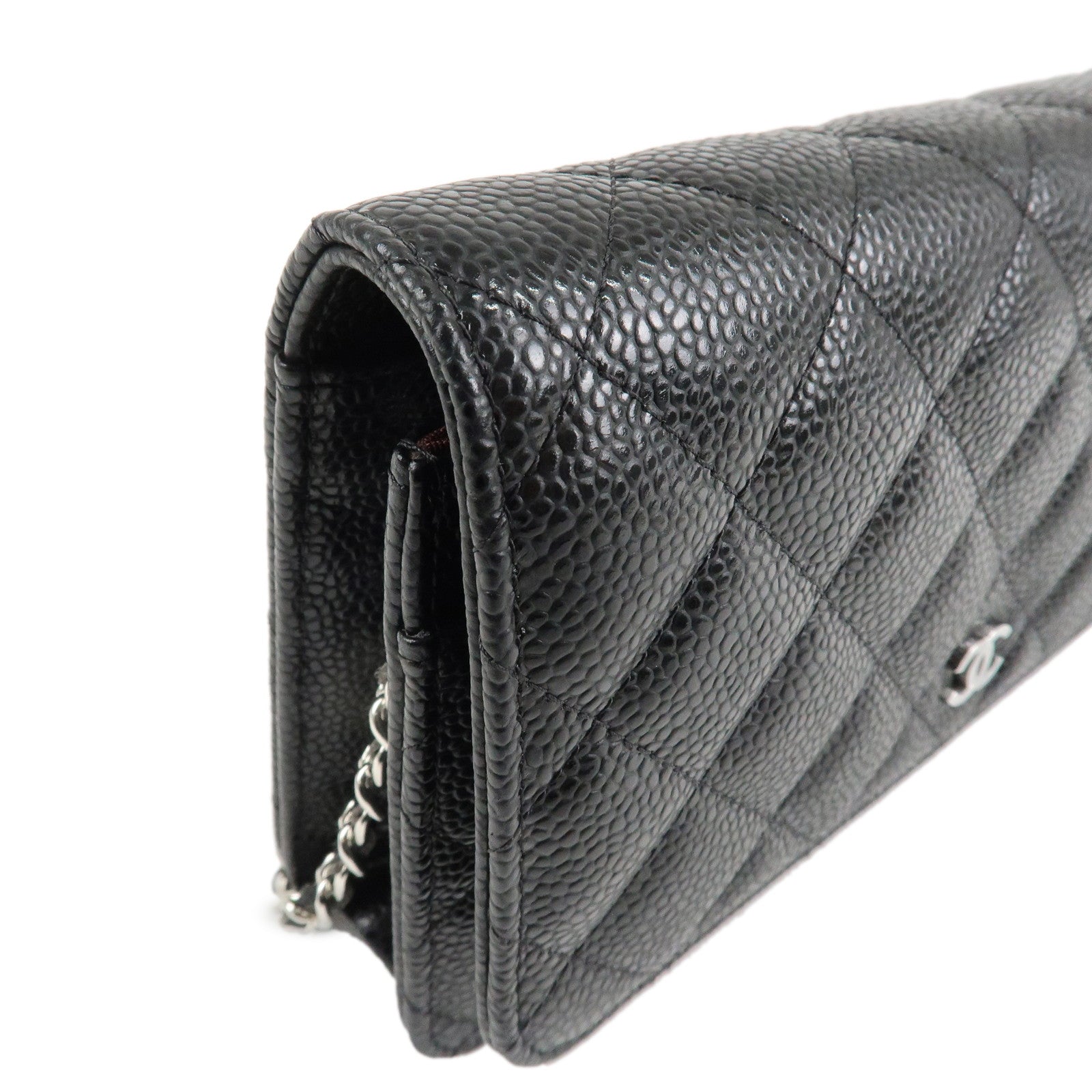 CHANEL Matelasse Caviarskin Chain Wallet Shoulder Bag Black AP0250 Used