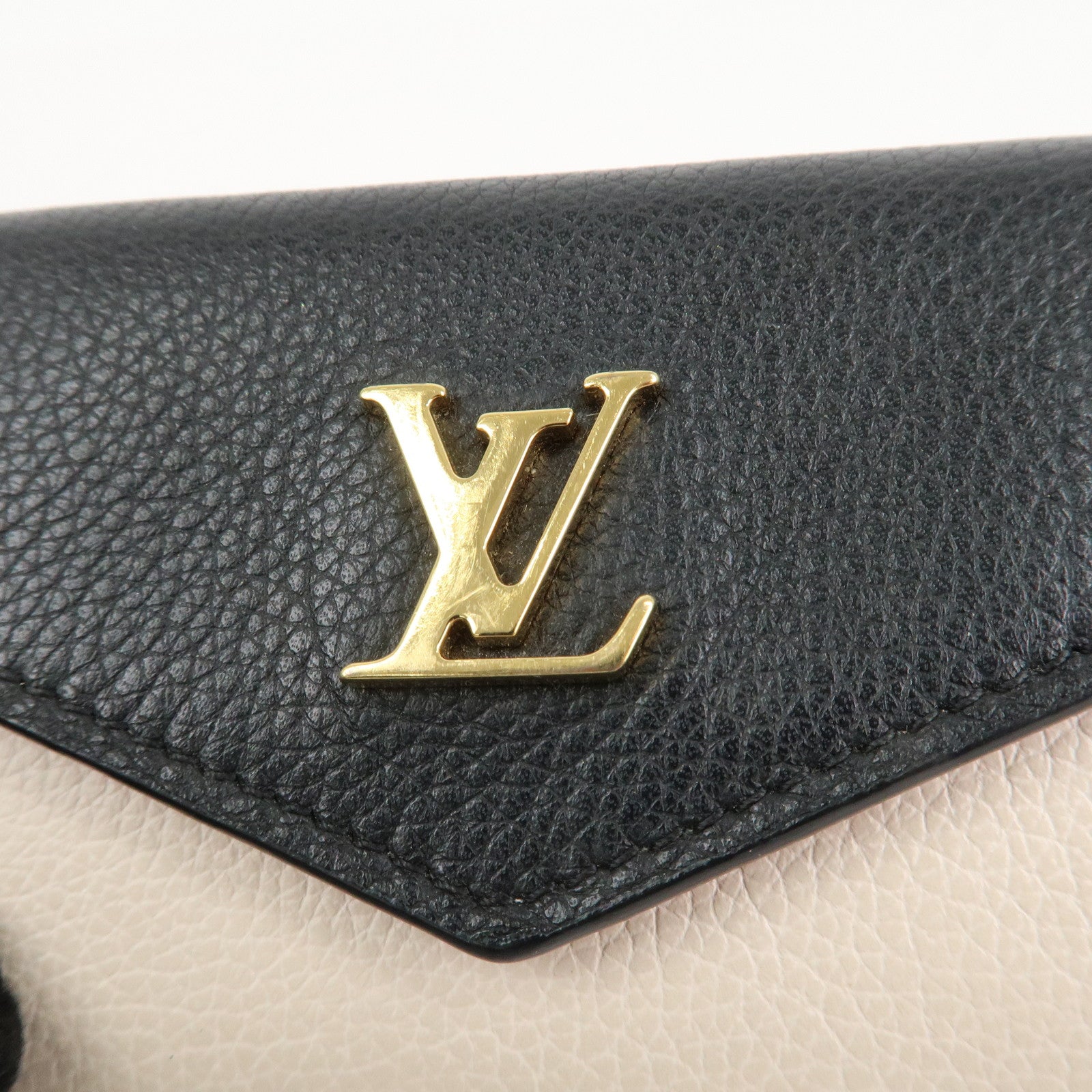 Louis Vuitton Lock Me Portefeuille Lock Mini Leather Wallet M80984 Used