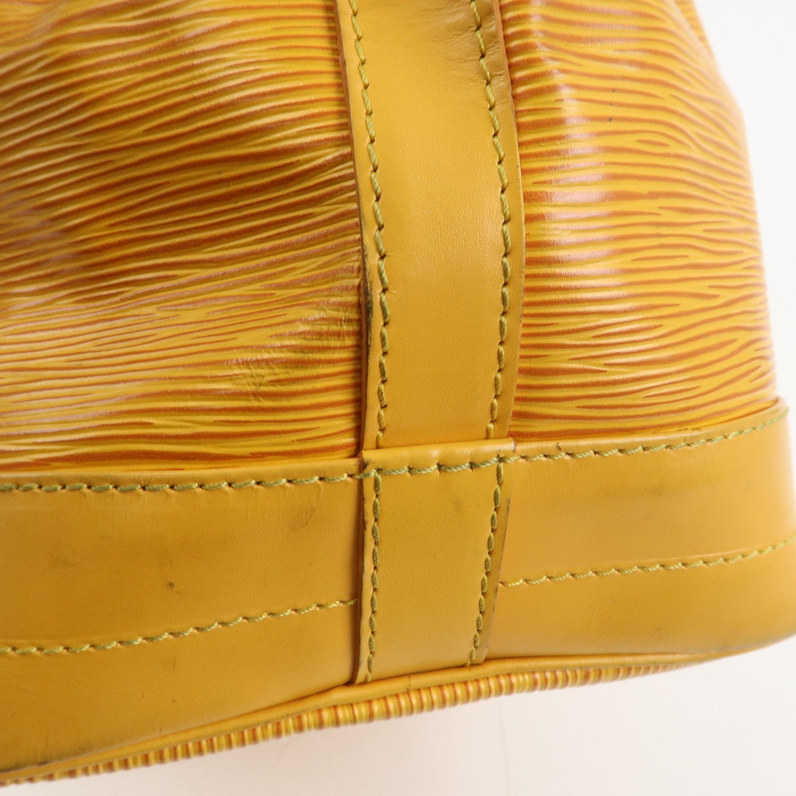 Louis Vuitton Epi Leather Noe Shoulder Bag Tassili Yellow M44009