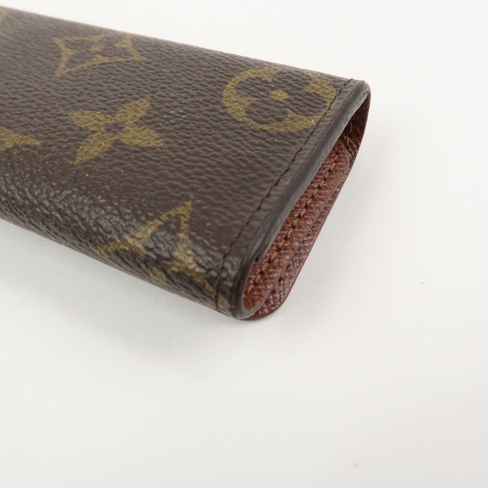Louis Vuitton Monogram Multicles 4 Key Case Key Holder Brown M69517