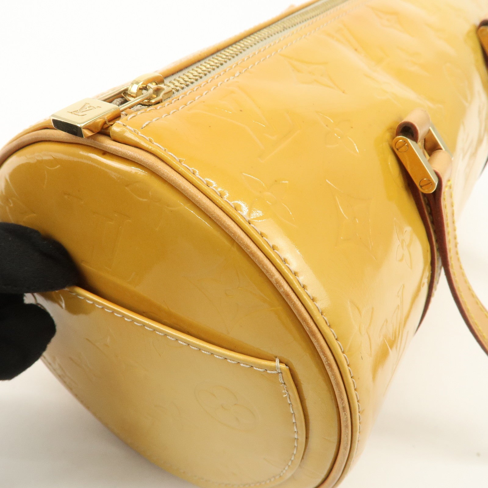 Louis Vuitton Monogram Vernis Leather Bedford Hand Bag Beige M91329